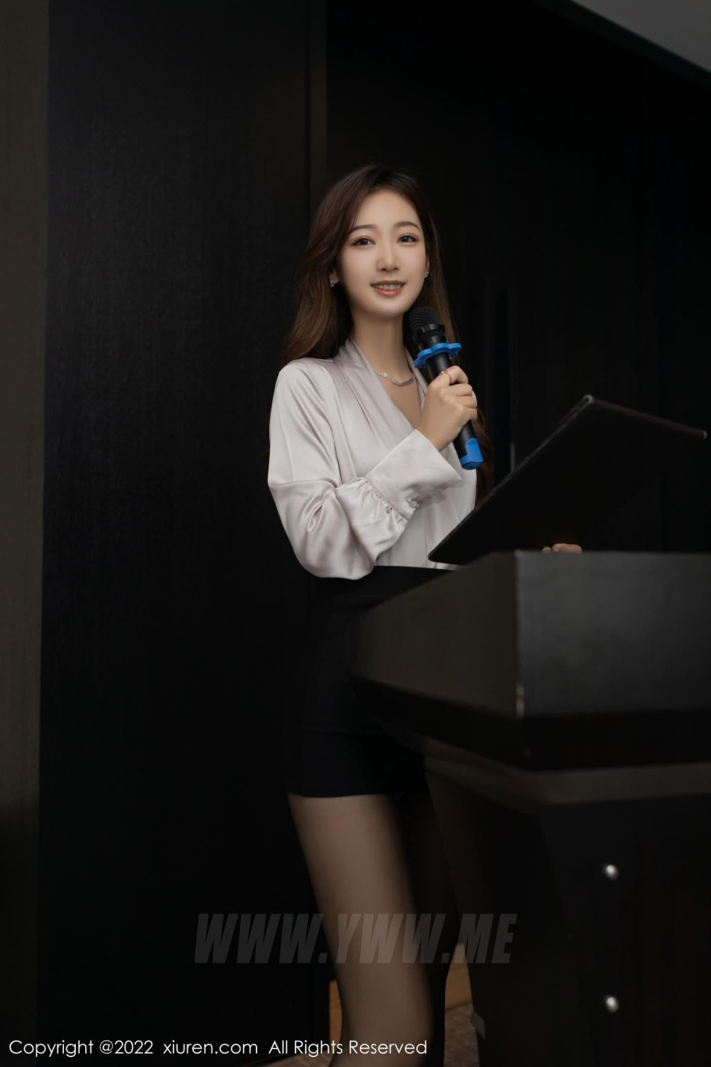 XiuRen秀人网 No.4485 唐安琪 黑丝美腿