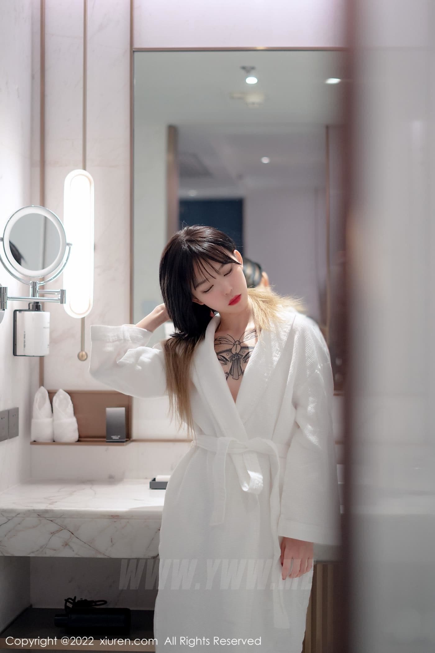 XiuRen秀人网 No.4611 奶瓶. 淑女美腿