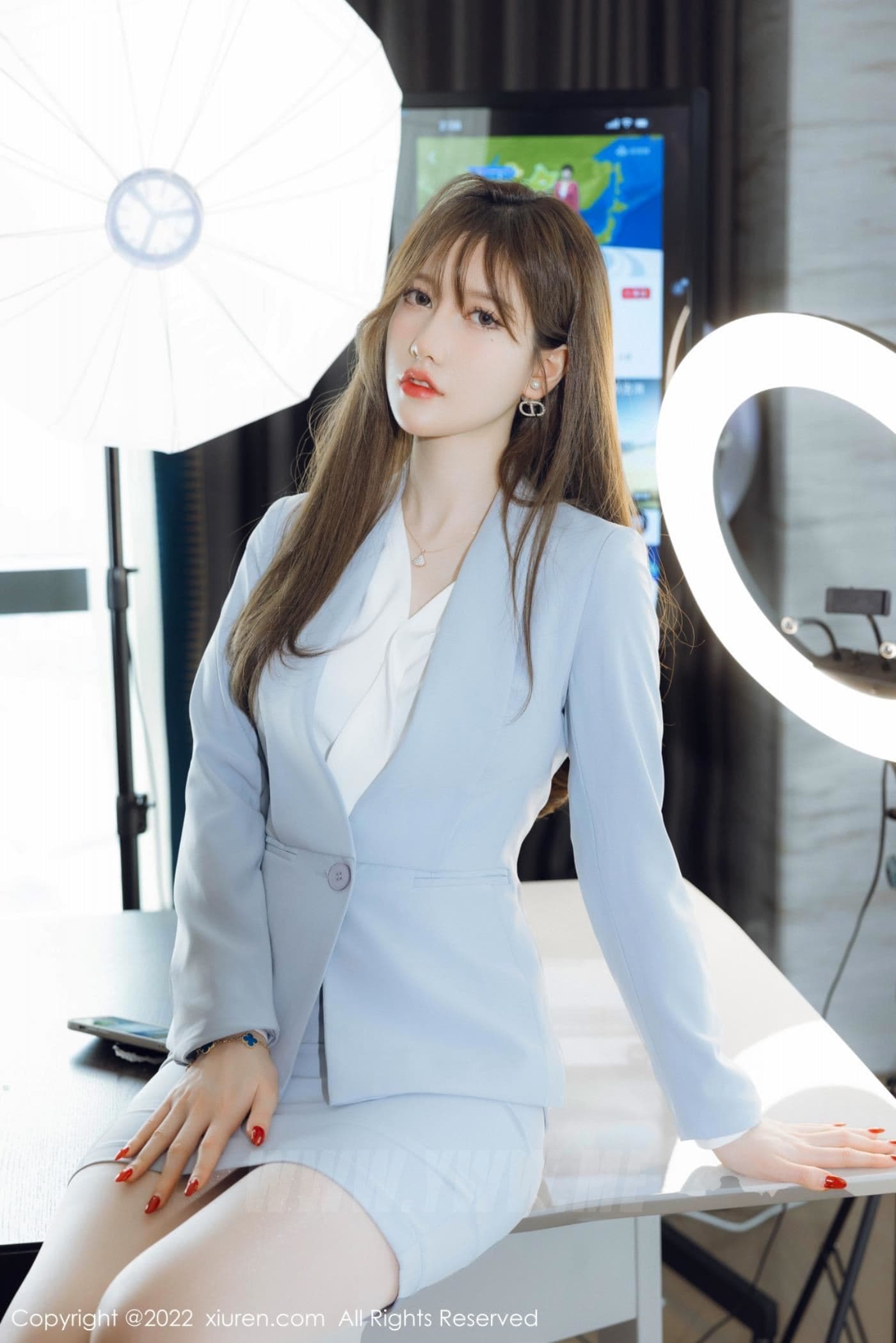 XiuRen秀人网 No.4658 美桃酱 丝袜美臀