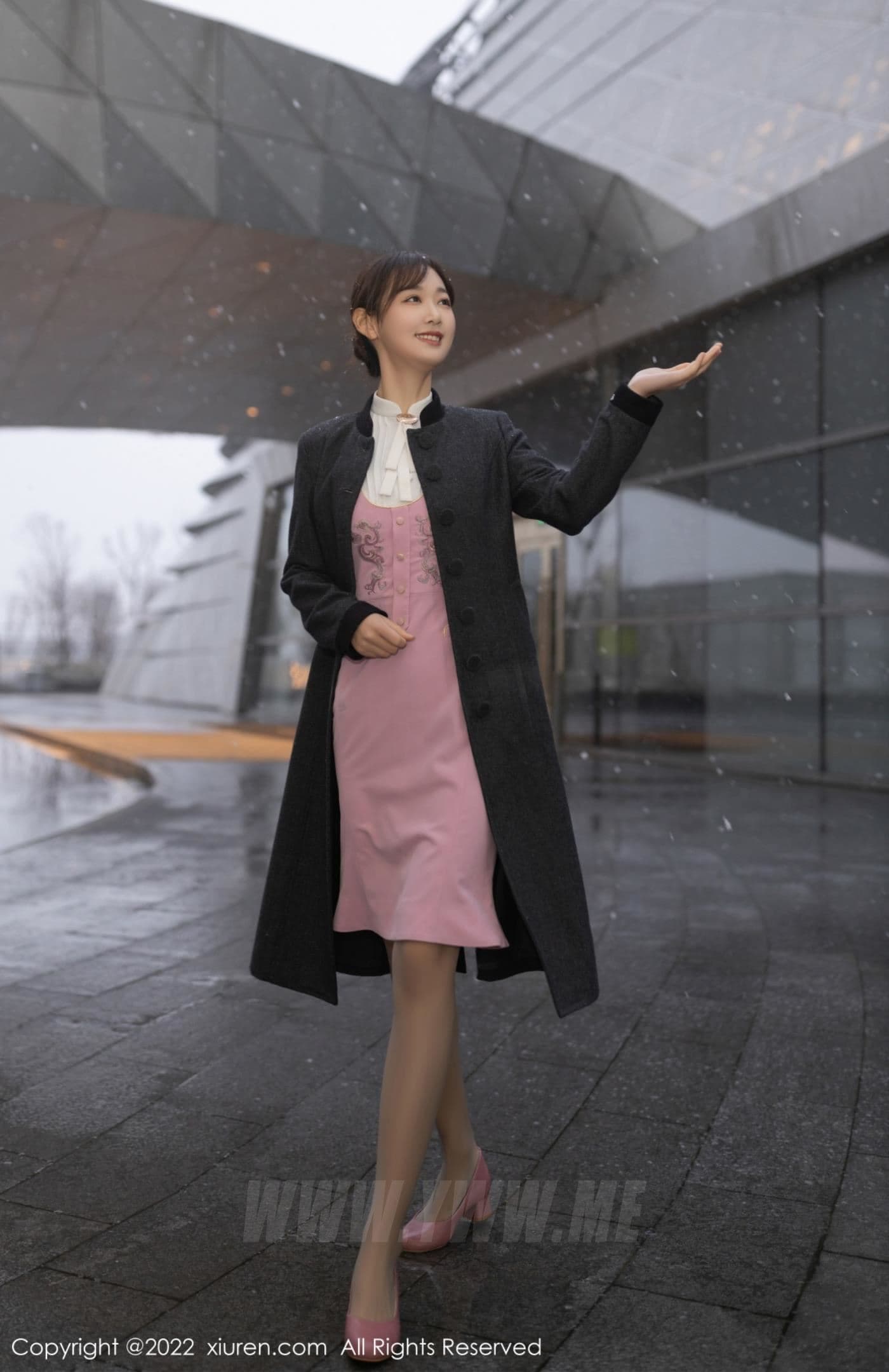 XiuRen秀人网 No.4647 唐安琪 制服美腿