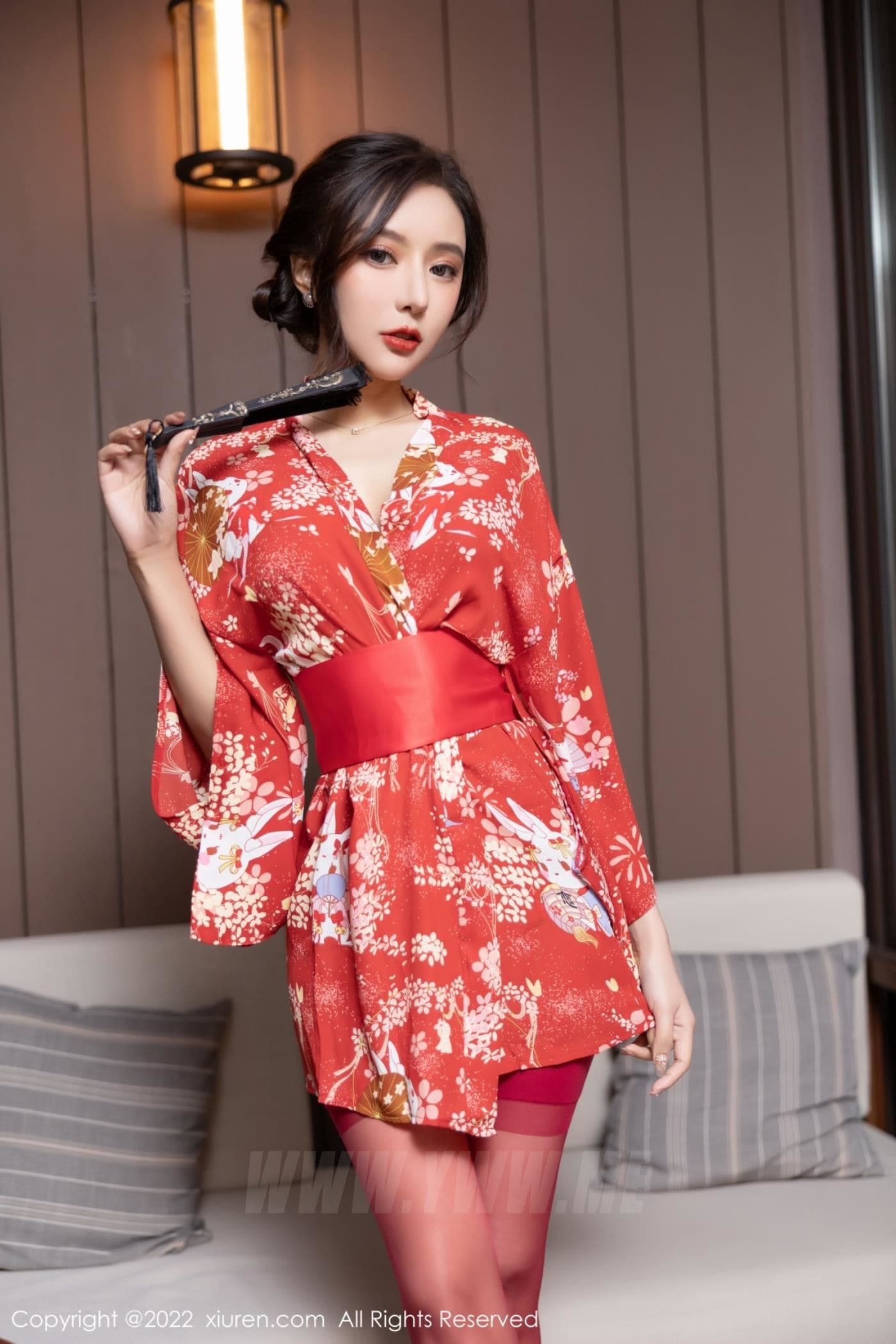 XiuRen秀人网 No.4748 王馨瑶yanni 丝袜美腿