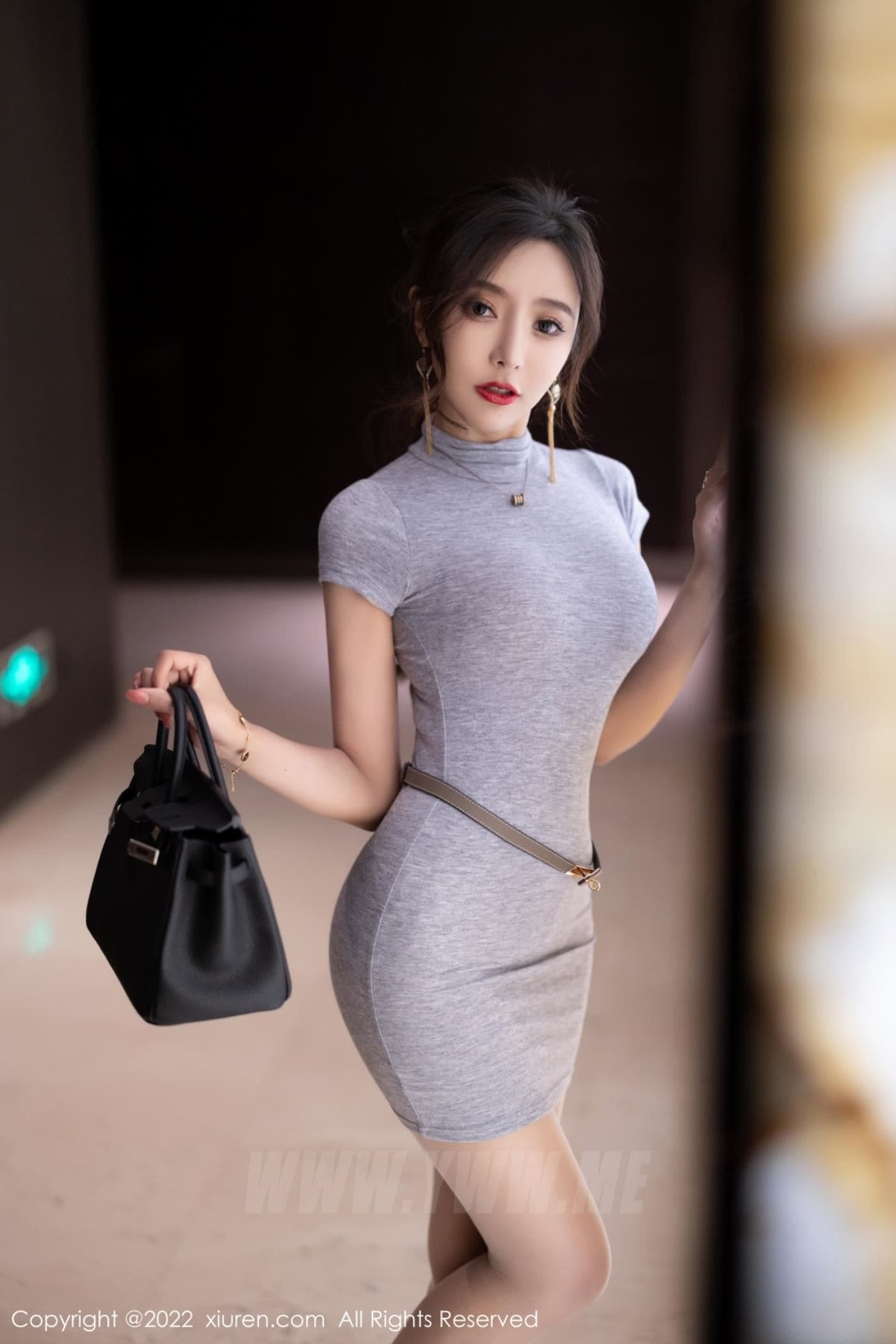 XiuRen秀人网 No.4743 王馨瑶yanni 美腿丝袜