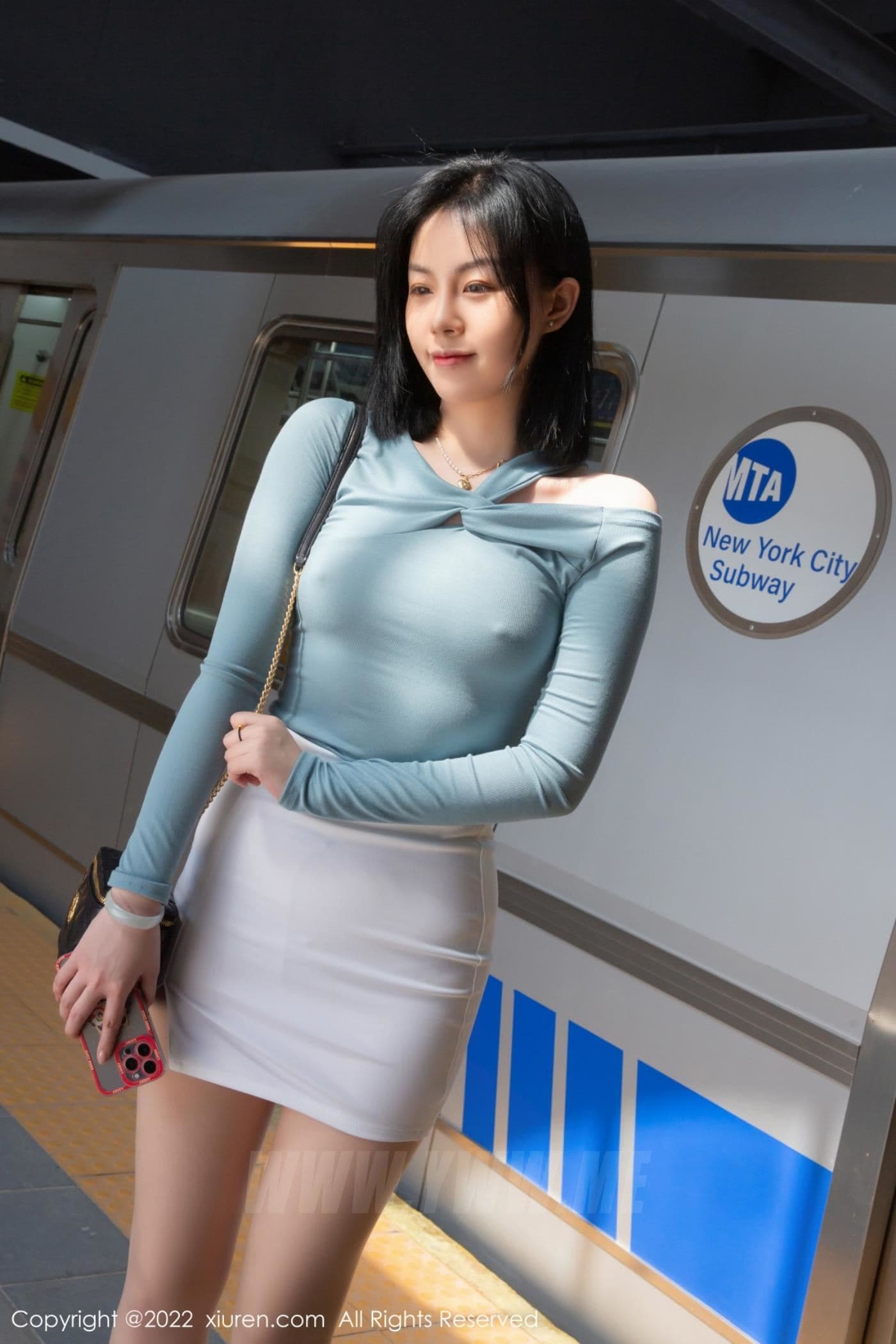 XiuRen秀人网 No.4702 一颗甜蛋黄a 珠三角旅拍
