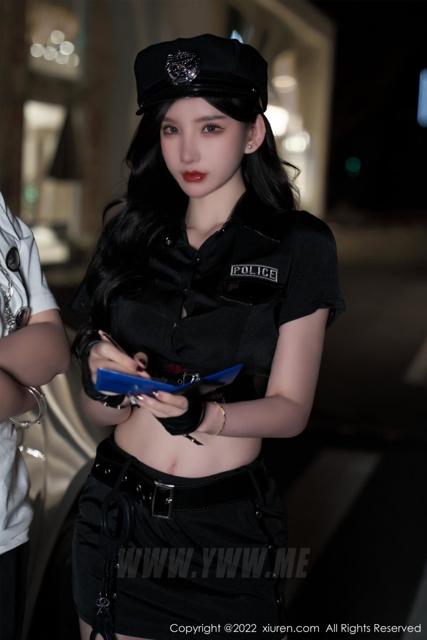 XiuRen秀人网 No.4741 周于希Sally 黑丝美腿