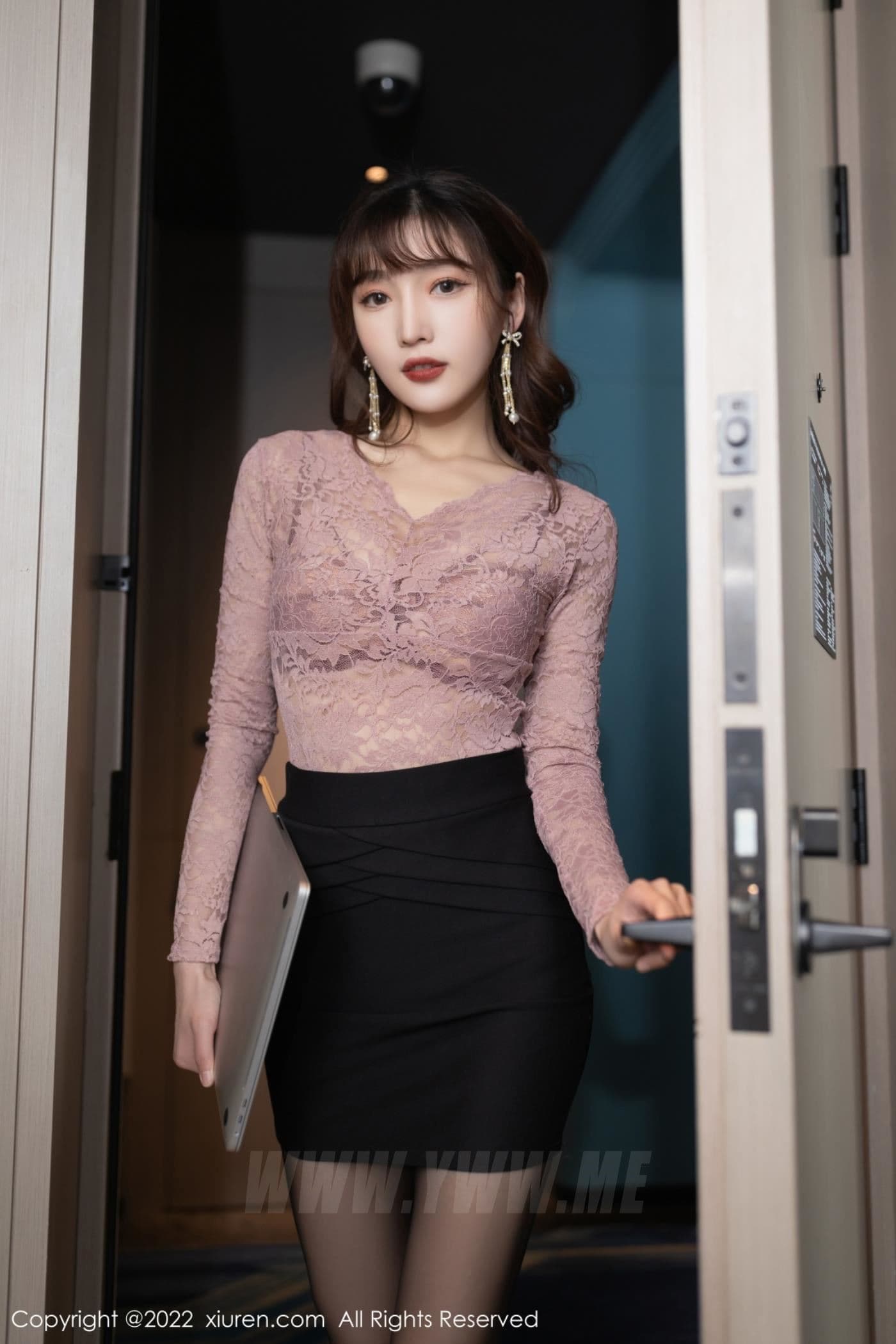 XiuRen秀人网 No.4821 唐安琪 美腿丝袜