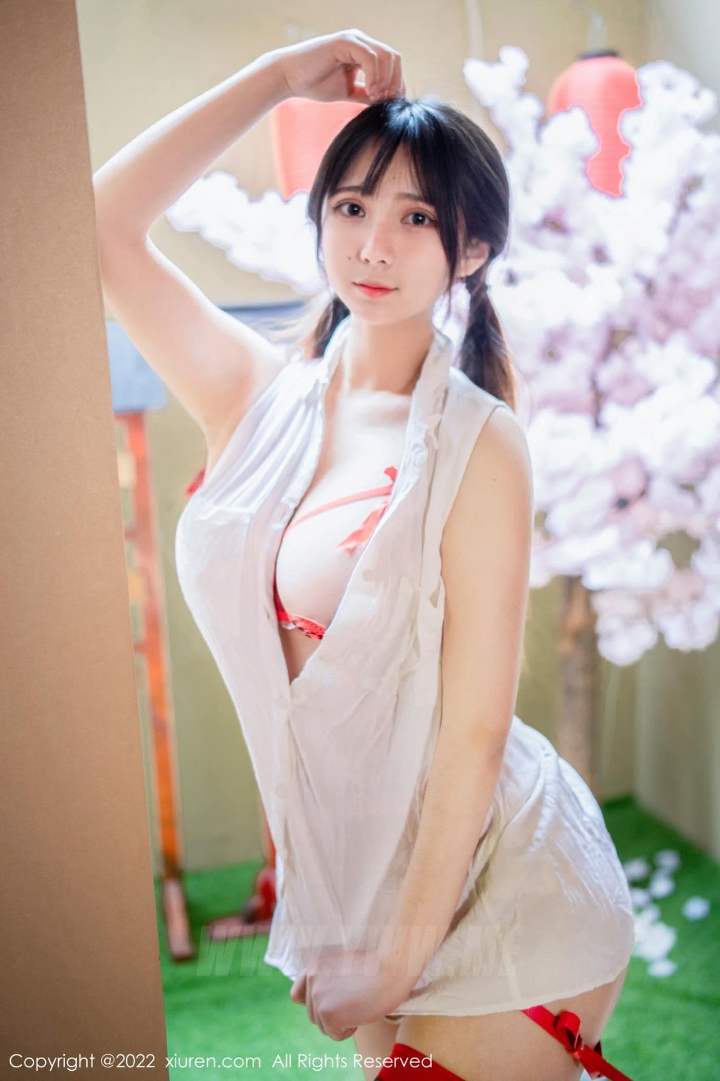 XiuRen秀人网 No.4930 久久Aimee 美腿丝袜