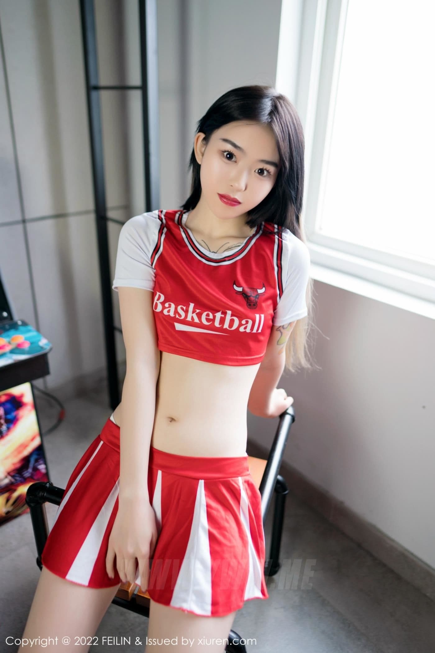 FEILIN嗲囡囡 VOL.443 奶瓶. 美臀美腿
