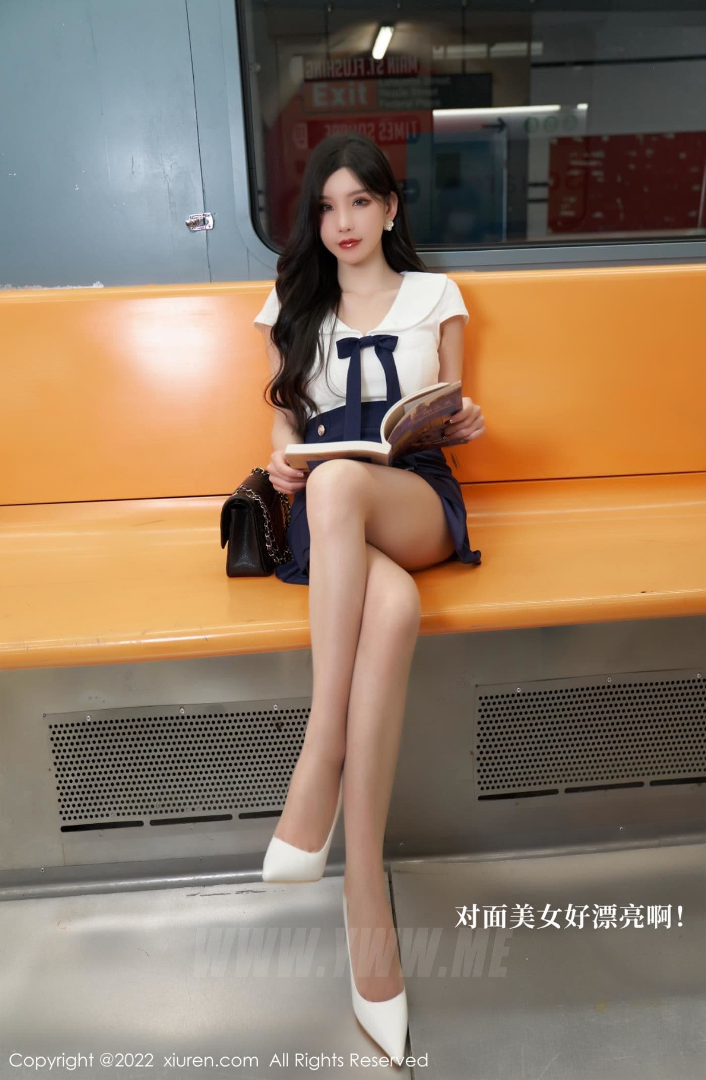 XiuRen秀人网 No.4979 周于希Sally 短裙美腿