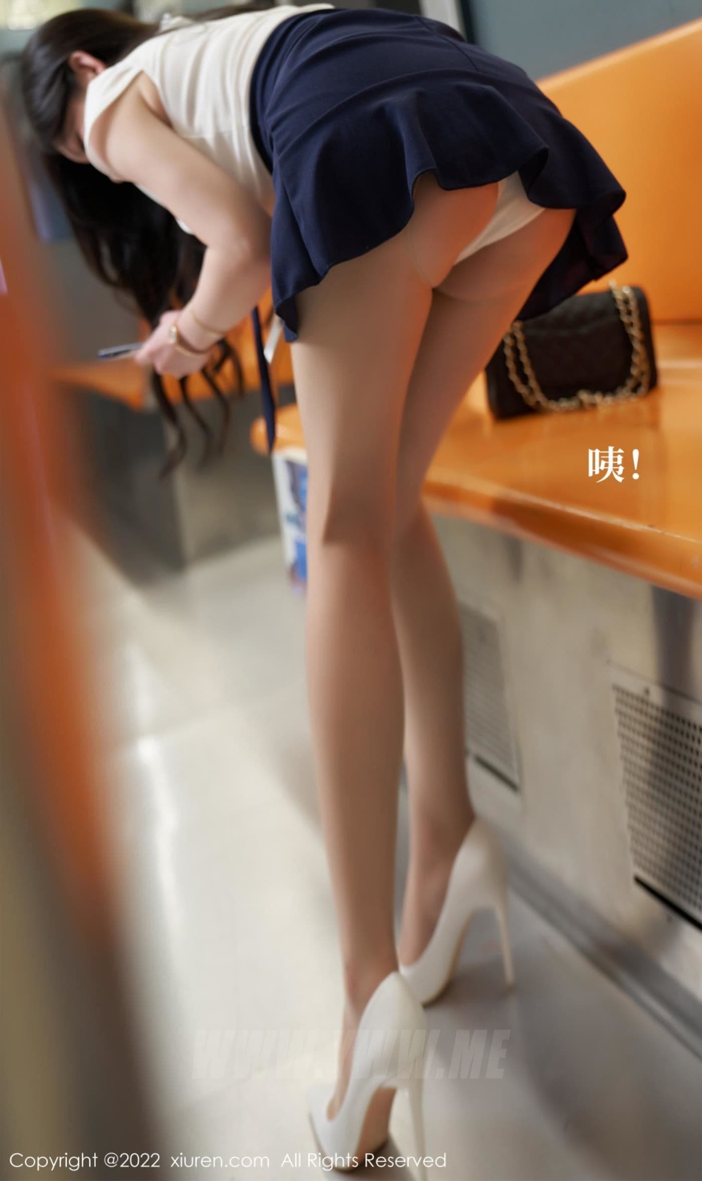 XiuRen秀人网 No.4979 周于希Sally 短裙美腿