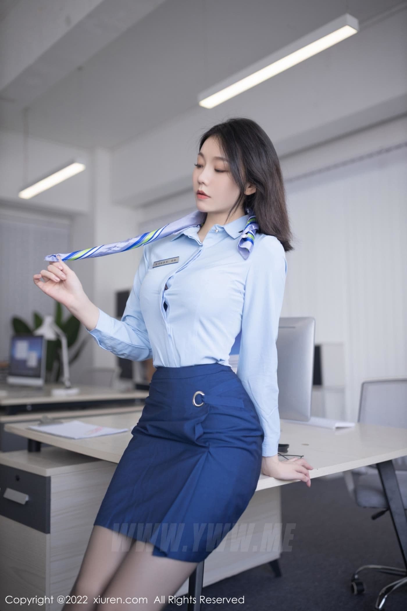 XiuRen秀人网 No.5021 安然anran 黑丝美腿