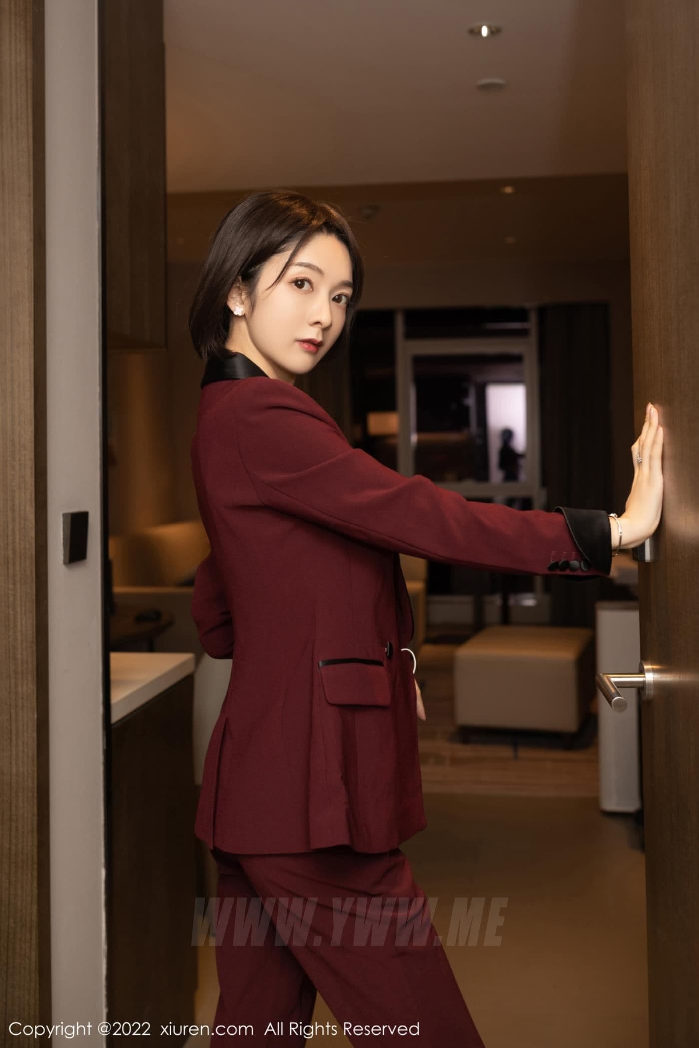 XiuRen秀人网 No.5111 Angela00 OL美腿