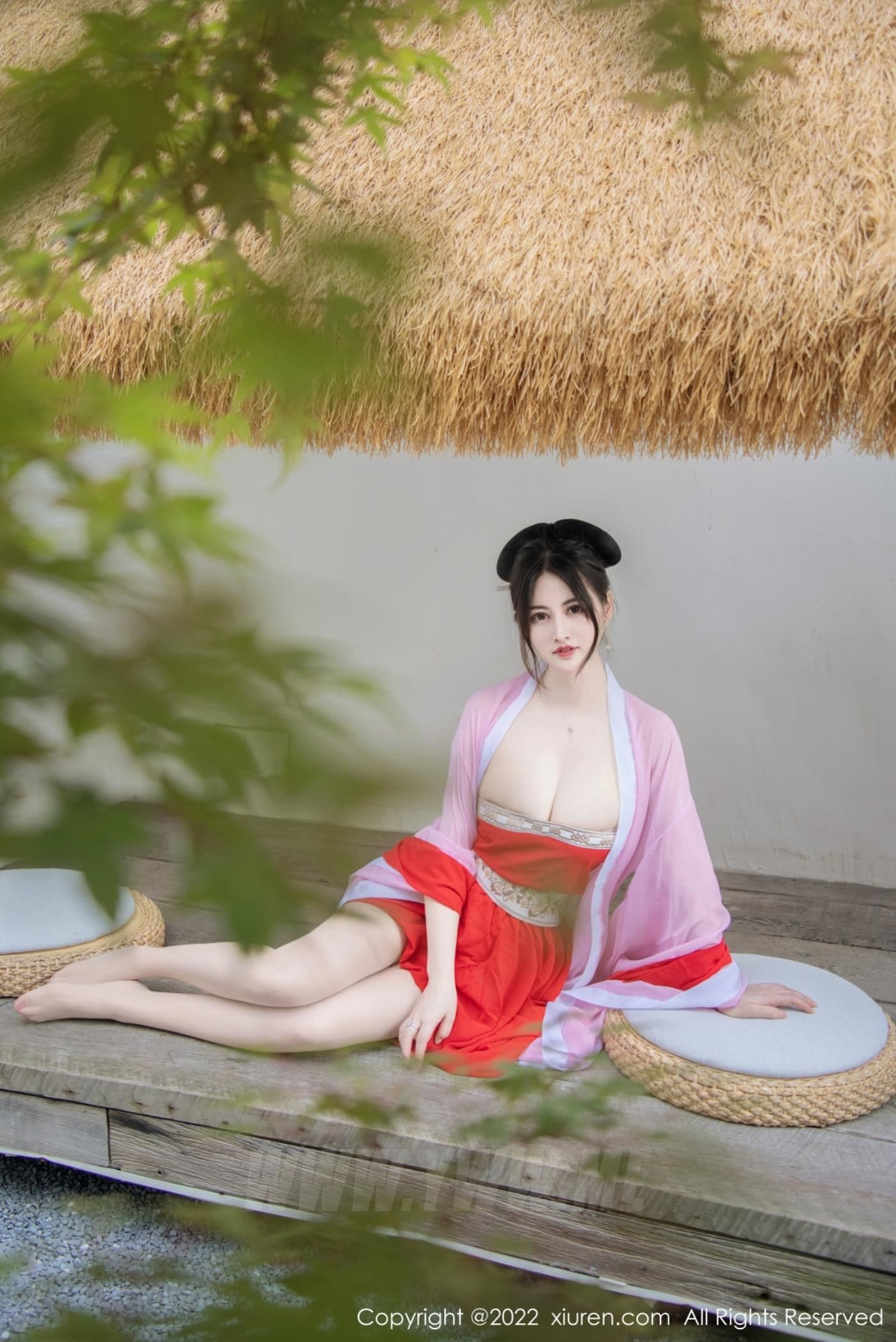 XiuRen秀人网 No.5141 诗诗kiki 古装美臀