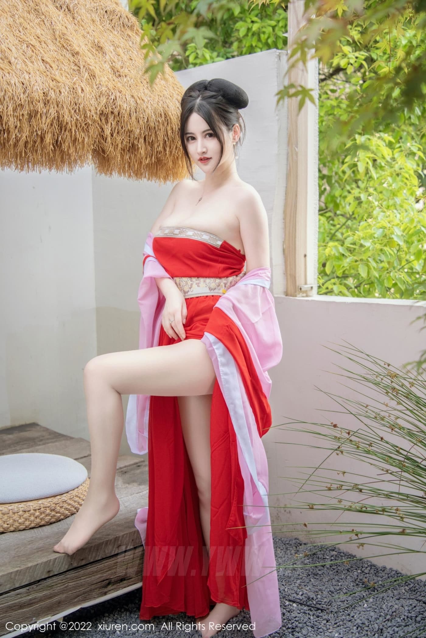 XiuRen秀人网 No.5141 诗诗kiki 古装美臀