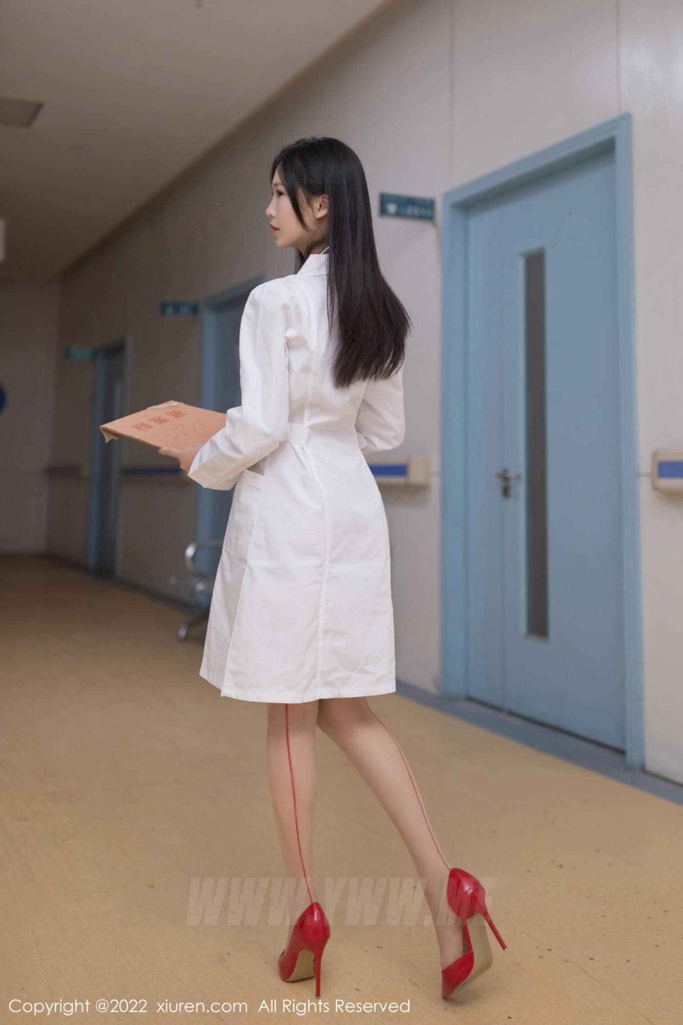 XiuRen秀人网 No.5267 利世 护士服美腿