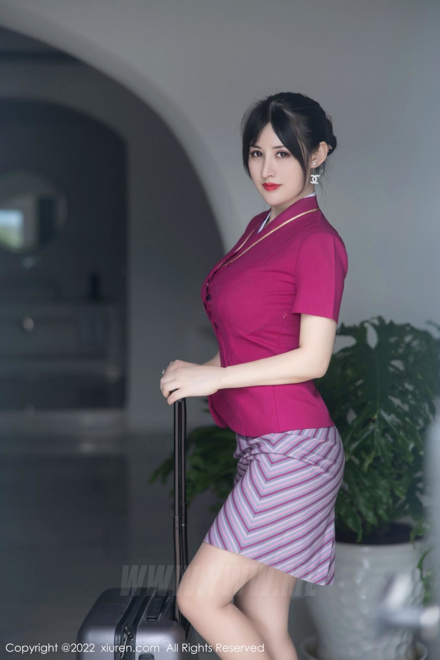 XiuRen秀人网 No.5241 诗诗kiki 制服诱惑