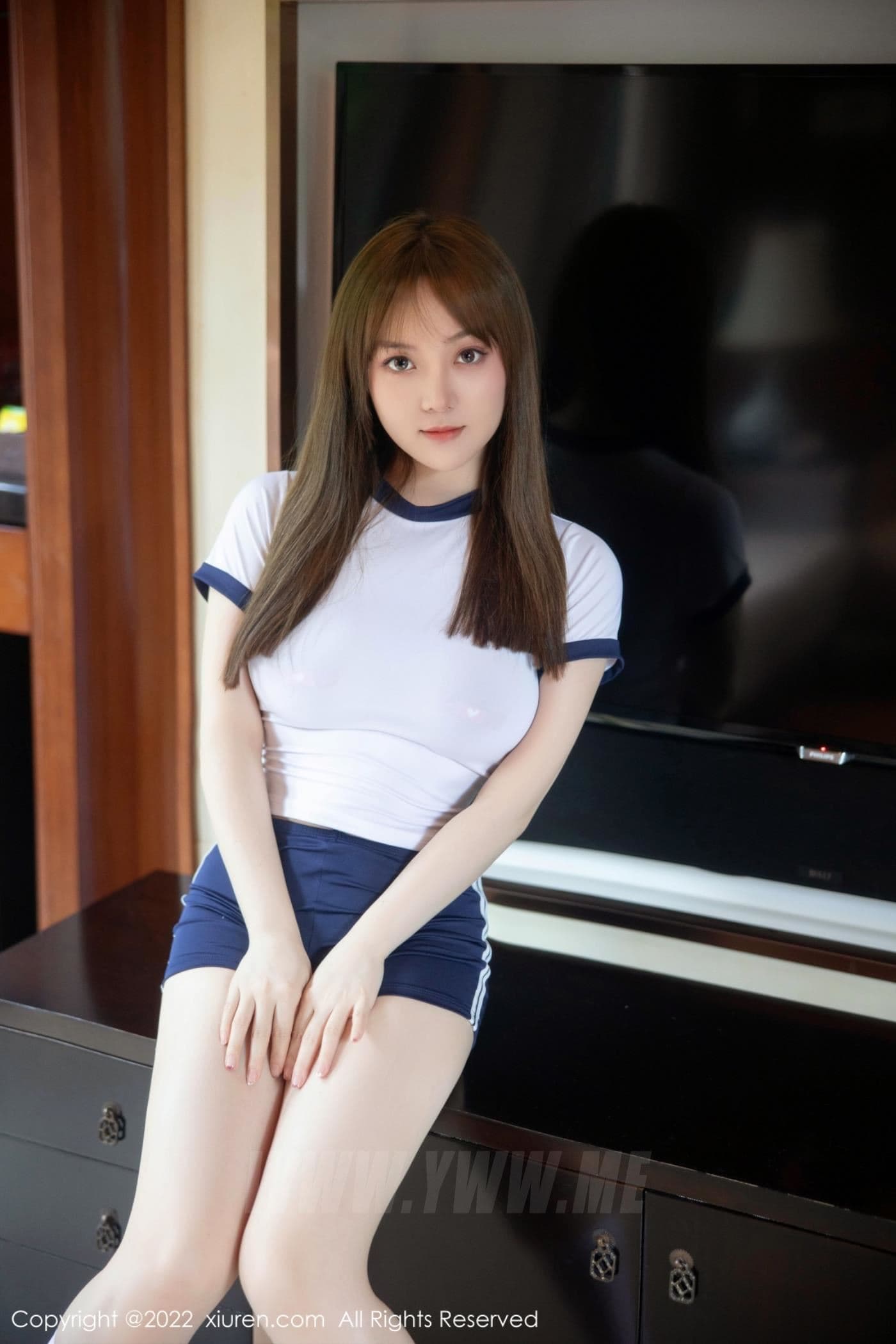 XiuRen秀人网 No.5465 豆瓣酱 丰腴美臀