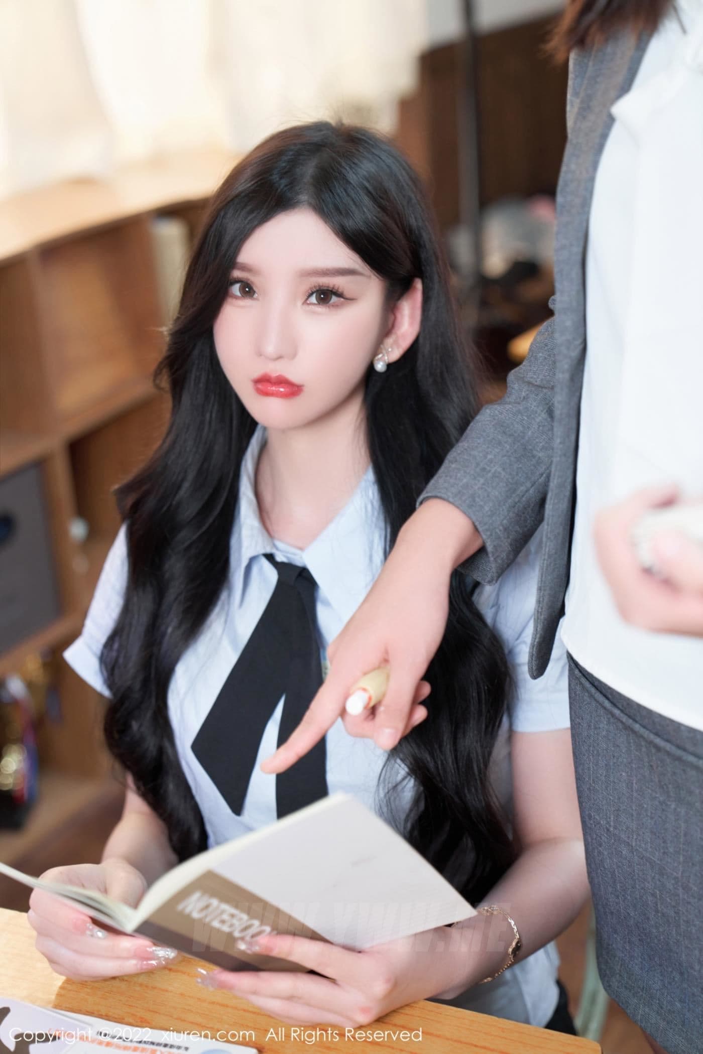 XiuRen秀人网 No.5452 周于希Sally 丝袜美臀