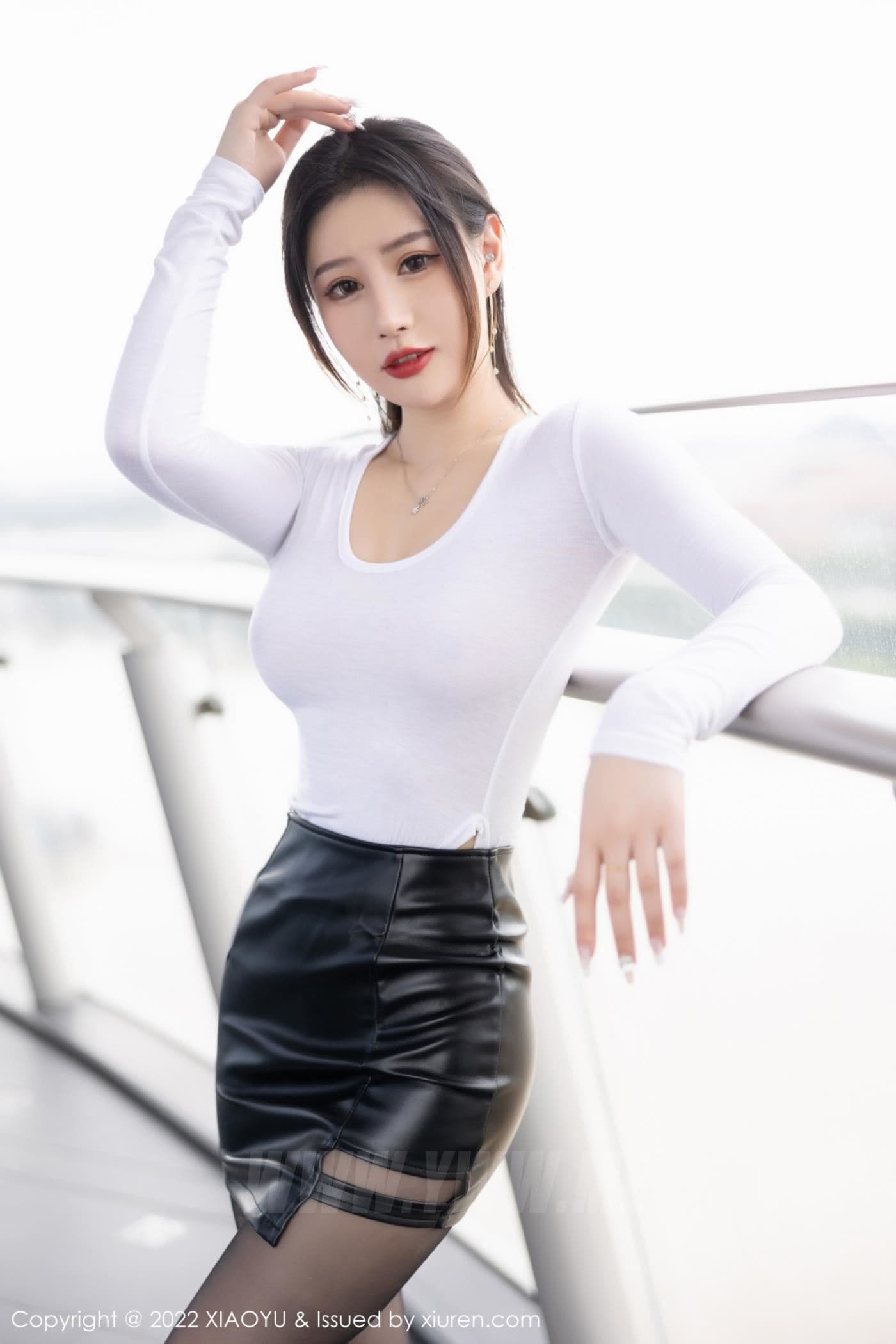 XIAOYU语画界 VOL.823 张欣欣 皮裙黑丝