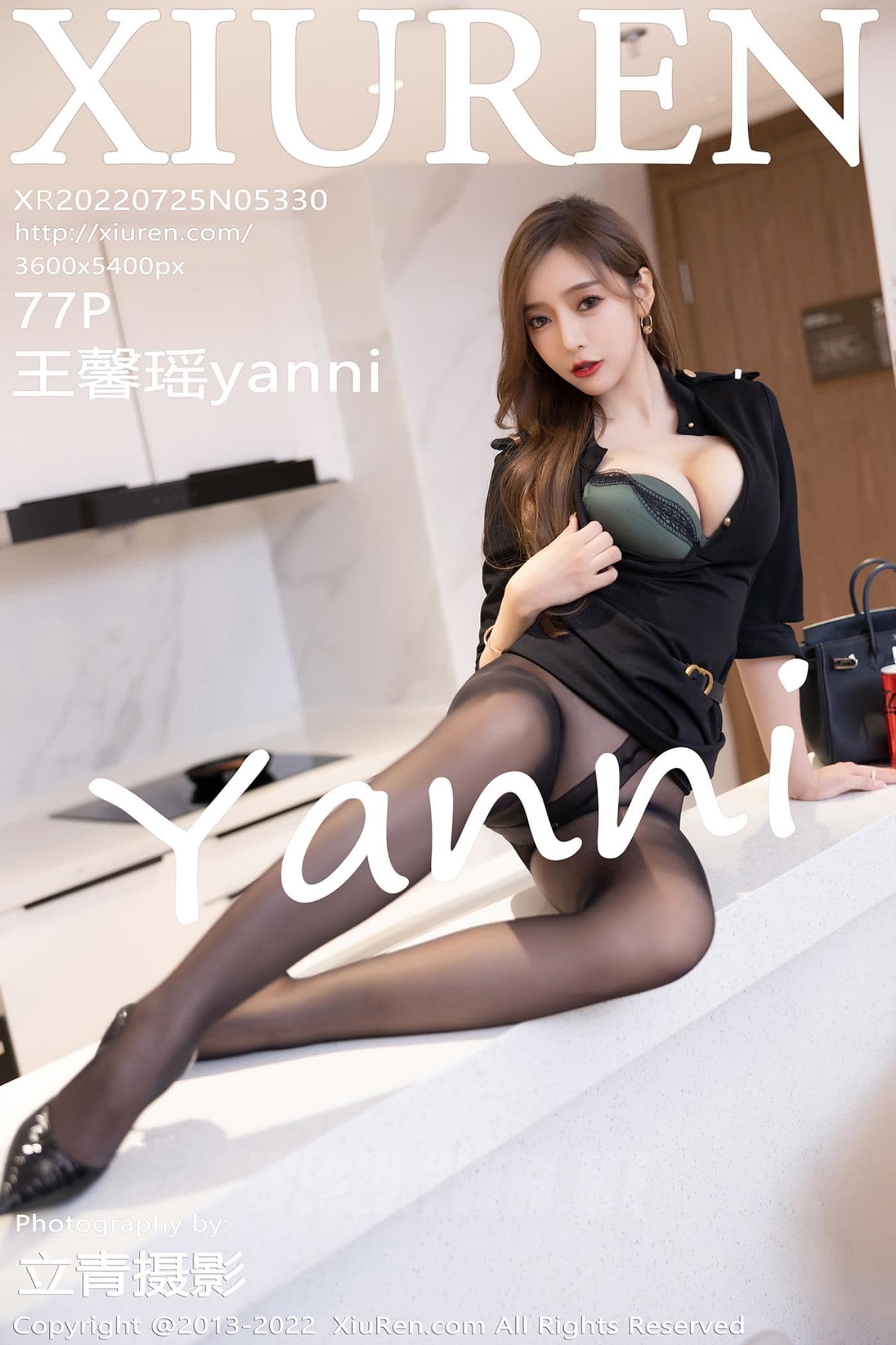 XiuRen秀人网 No.5330 王馨瑶yanni 美腿黑丝