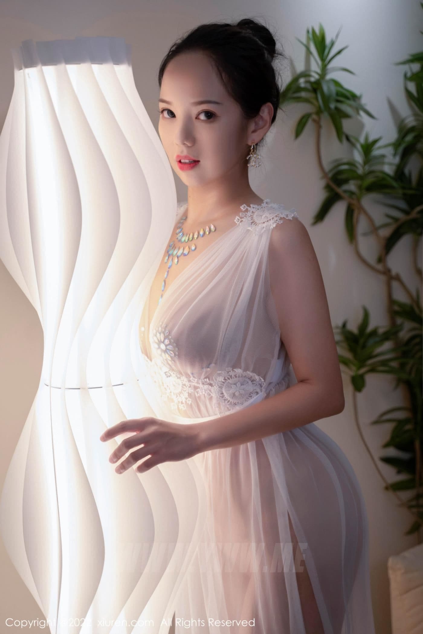 XiuRen秀人网 No.5434 大美妞儿 美腿长裙