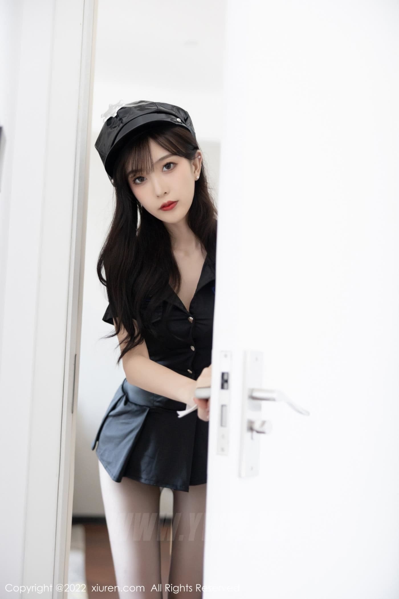 XiuRen秀人网 No.5517 林星阑 黑丝美腿