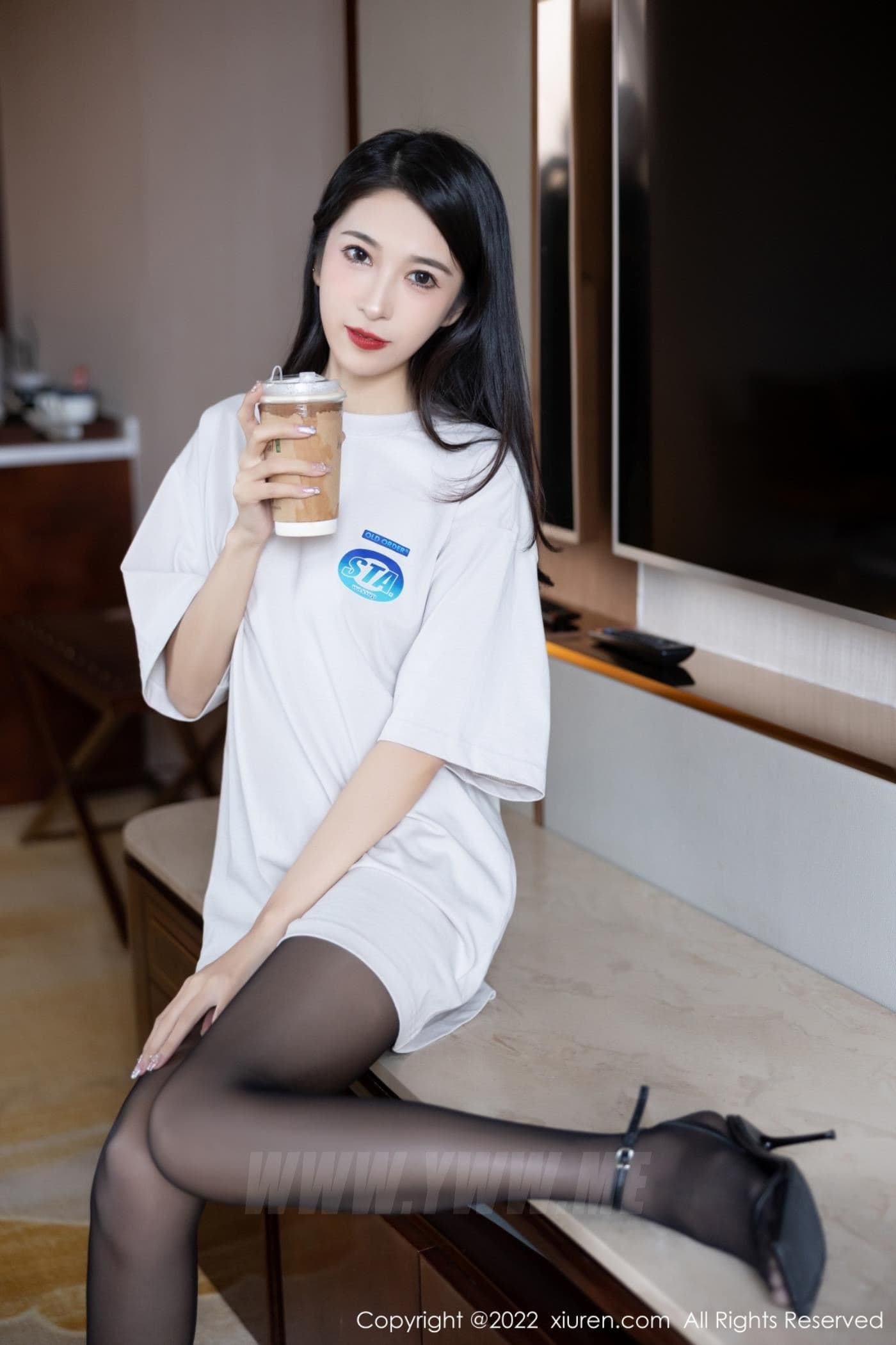 XiuRen秀人网 No.5507 林乐一 黑丝美腿