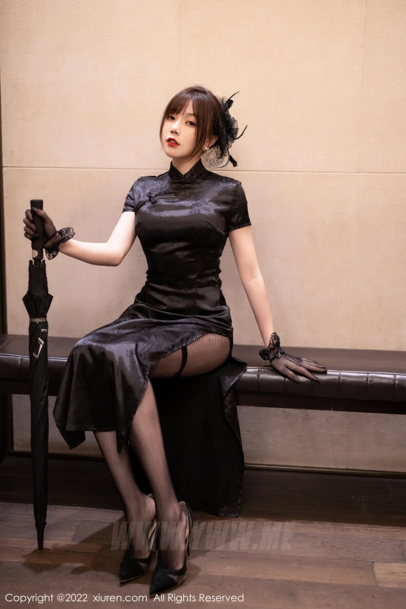 XiuRen秀人网 No.5532 徐莉芝Booty 黑丝美腿