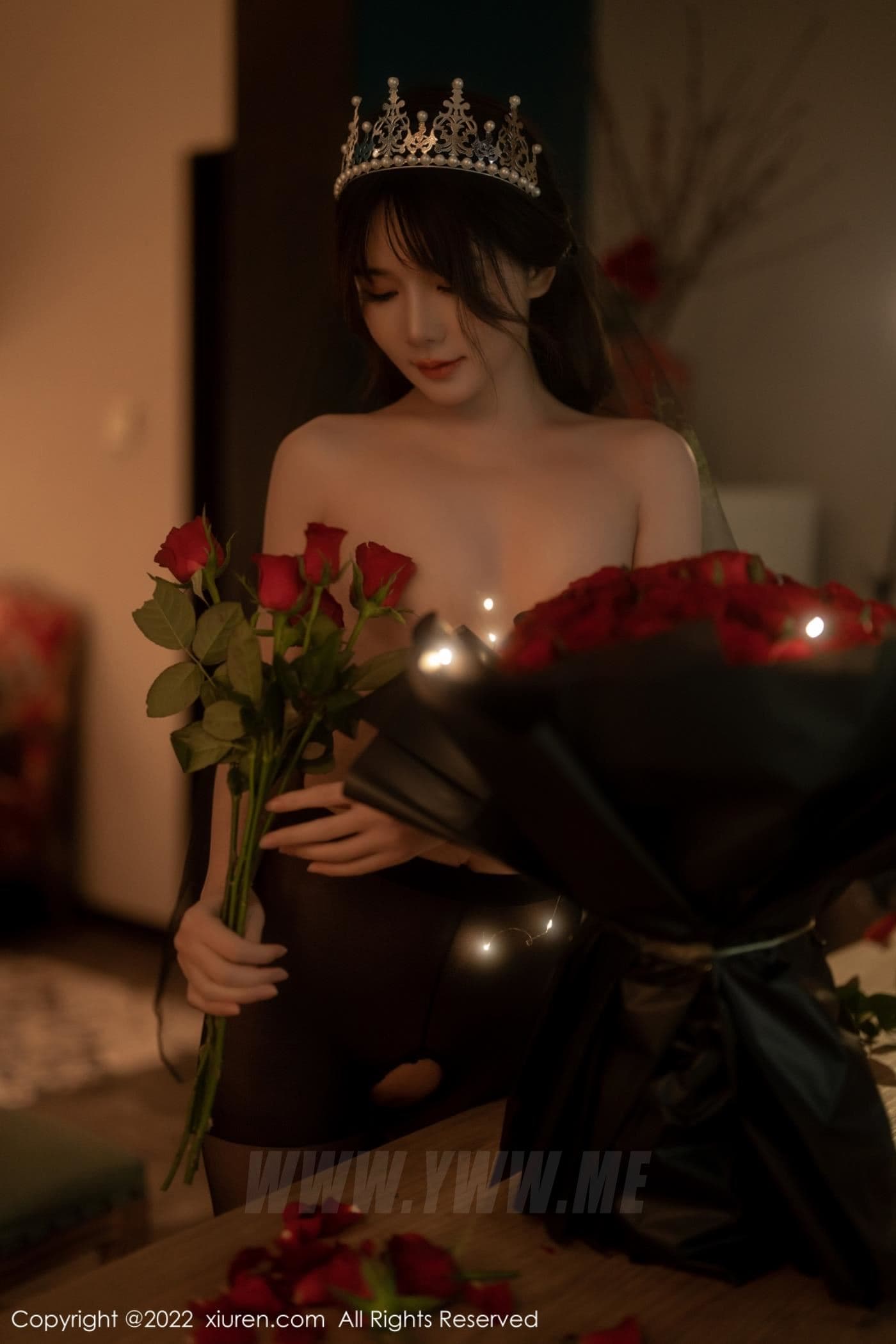 XiuRen秀人网 No.5552 婠婠么 黑丝美腿