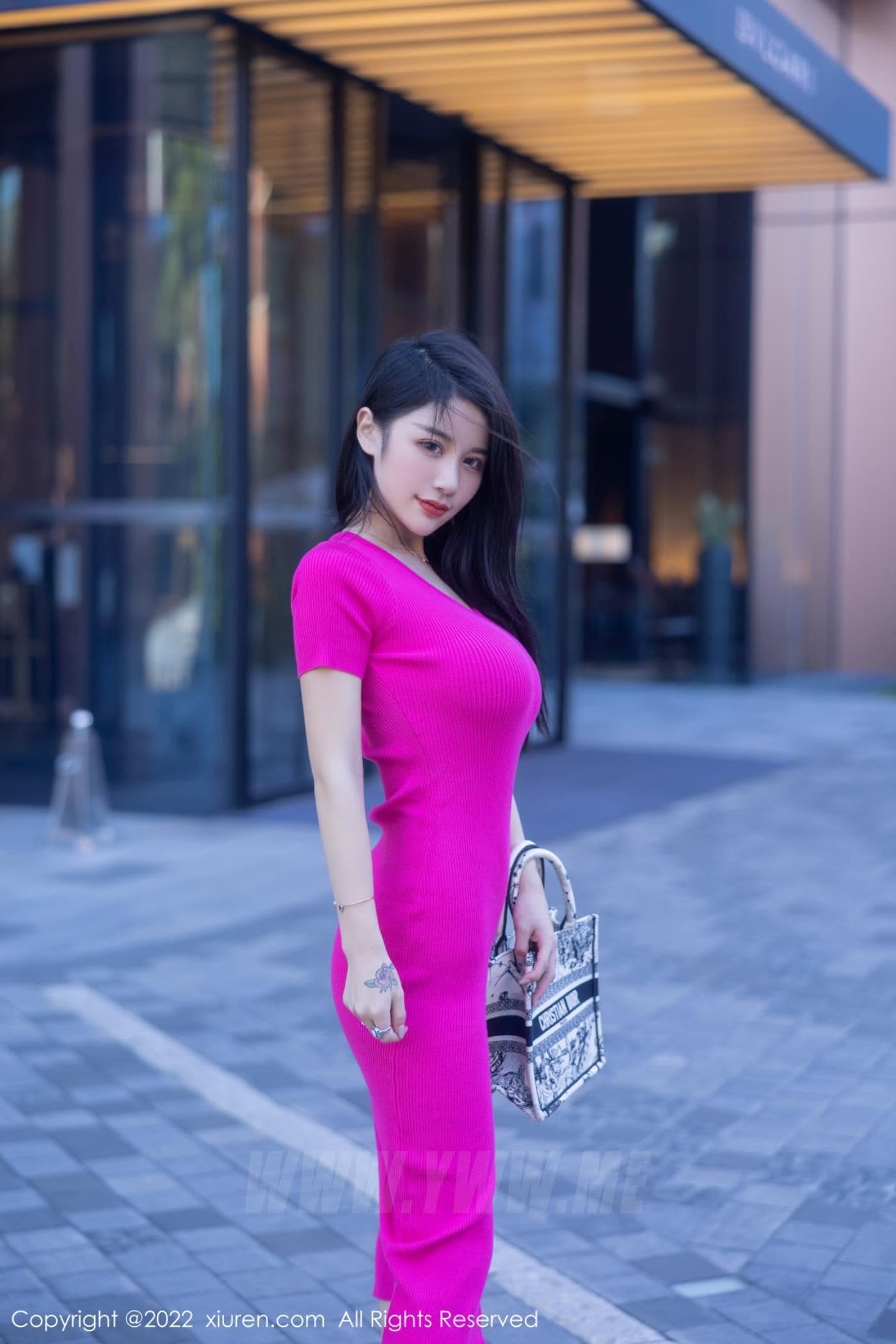 XiuRen秀人网 No.5582 美七Mia 西双版纳旅拍