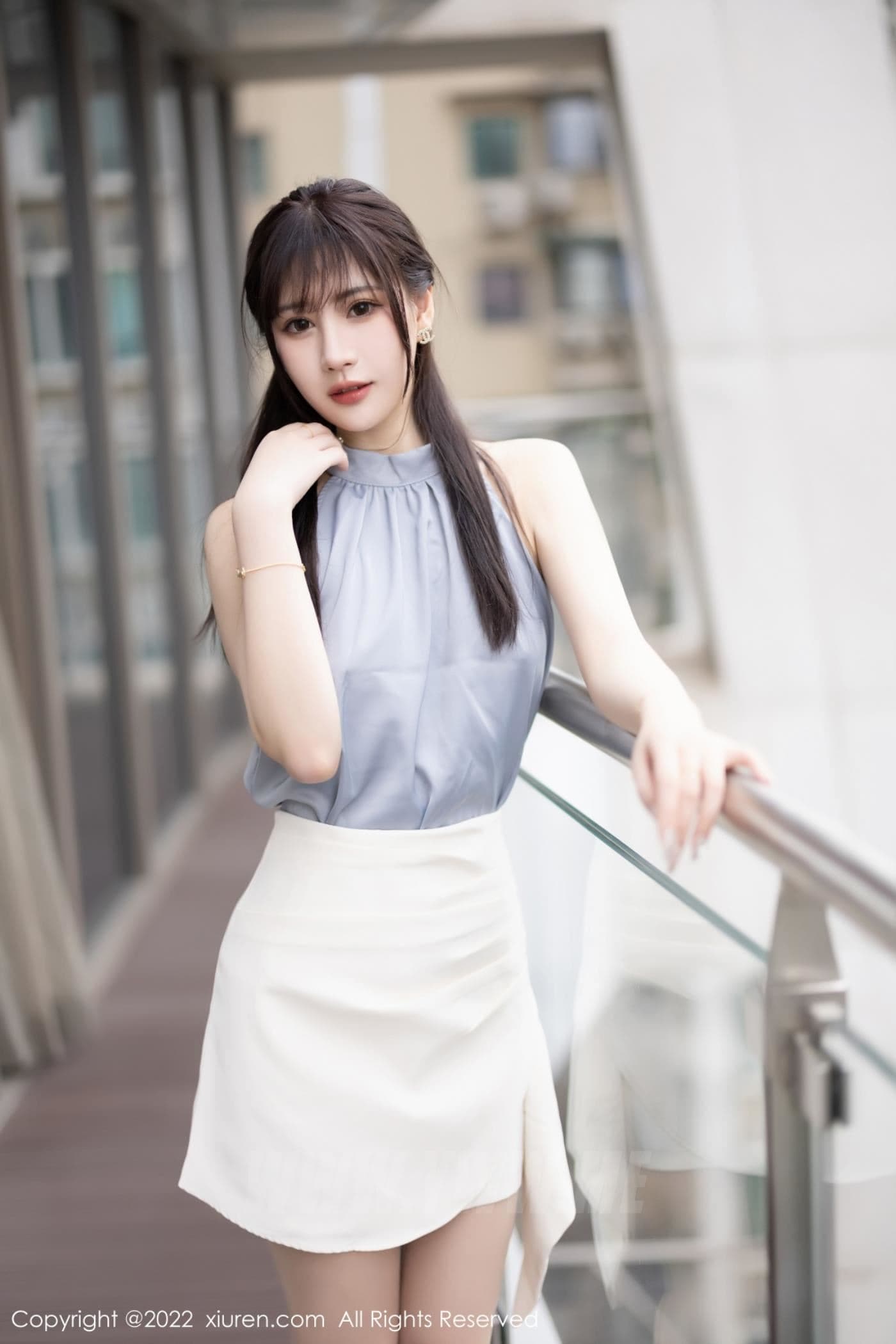XiuRen秀人网 No.5606 张欣欣 美臀短裙