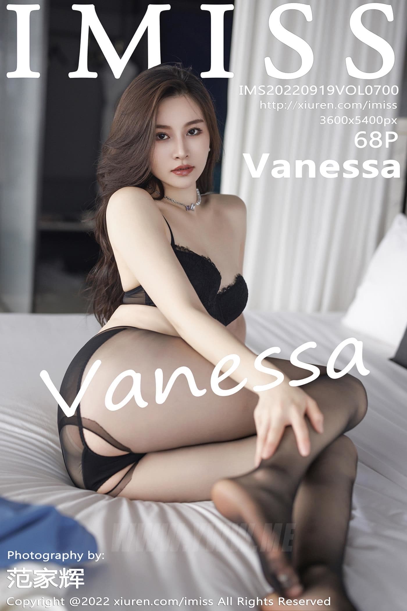 IMISS爱蜜社 VOL.700 Vanessa 丰腴美腿