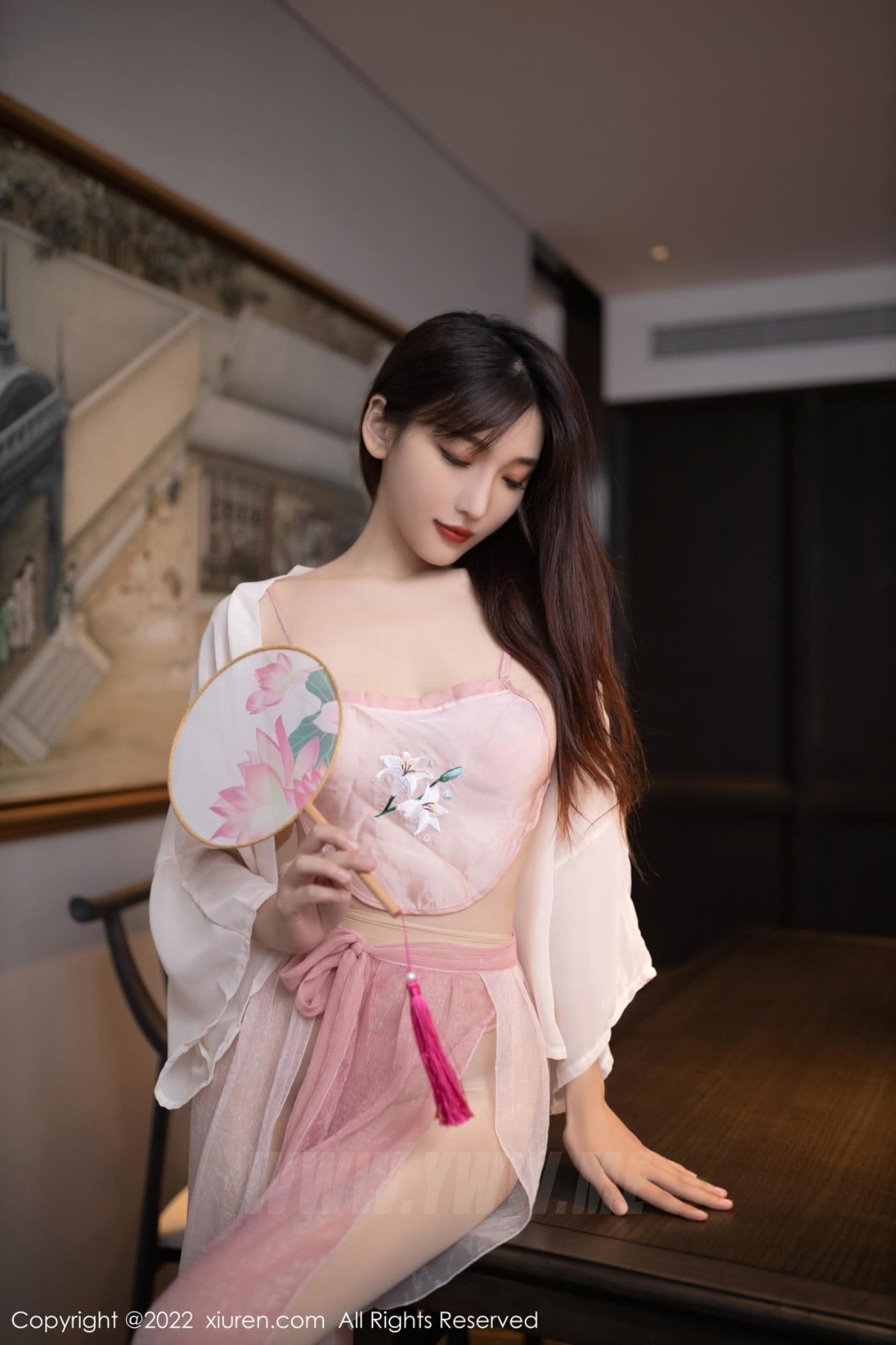 XiuRen秀人网 No.5666 陆萱萱 古装美腿