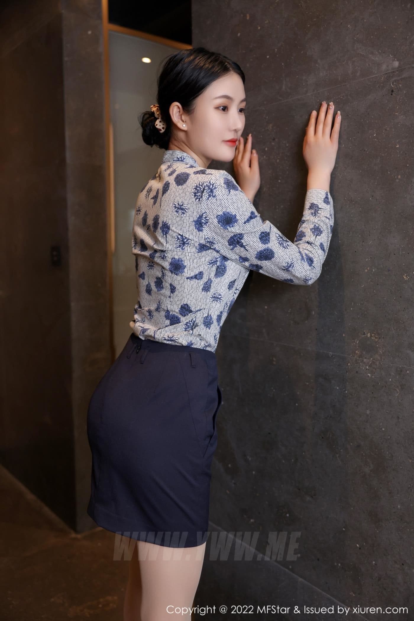 MFStar模范学院 VOL.569 Ai西西里 制服美腿