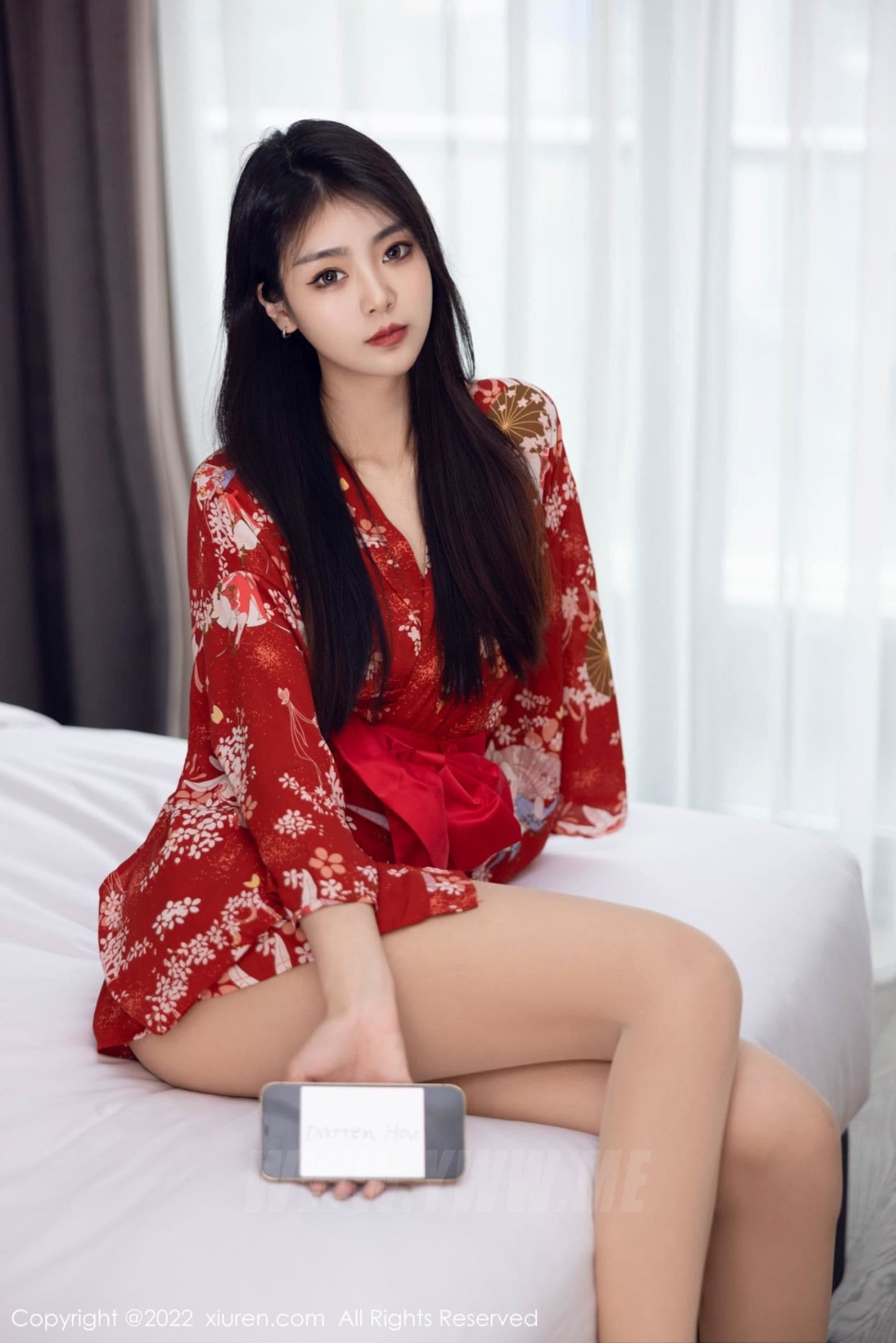 XiuRen秀人网 No.5736 可樂Vicky 丝袜美腿