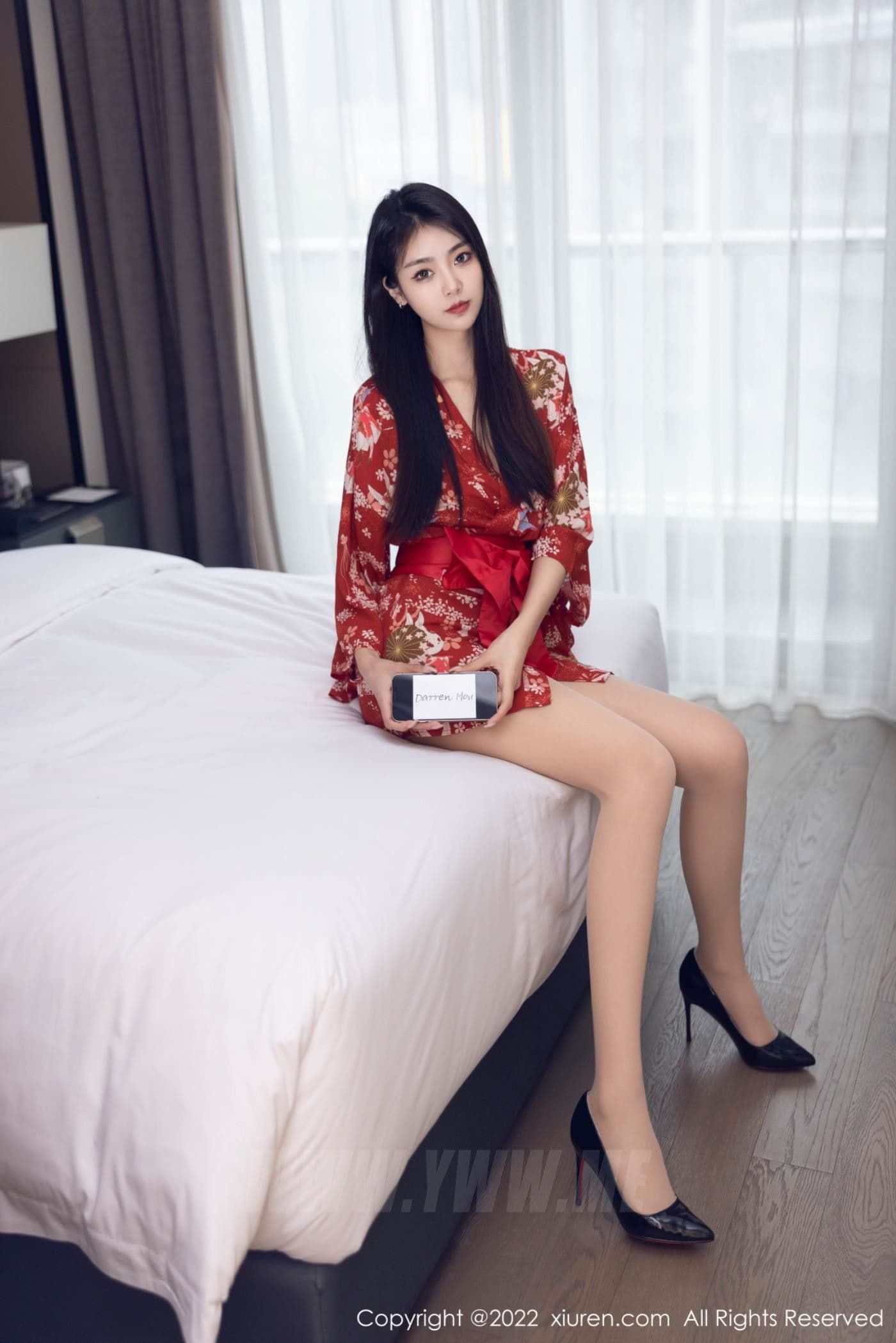 XiuRen秀人网 No.5736 可樂Vicky 丝袜美腿