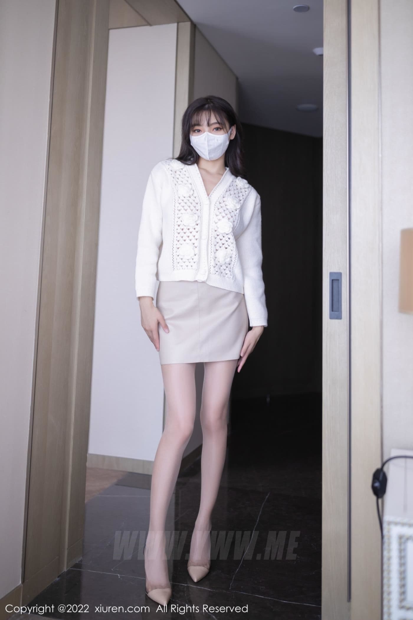 XiuRen秀人网 No.5771 陆萱萱 短裙美腿