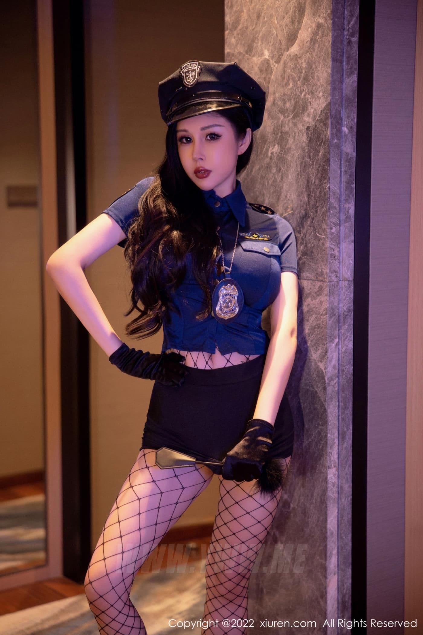 XiuRen秀人网 No.5767 田冰冰 制服美臀