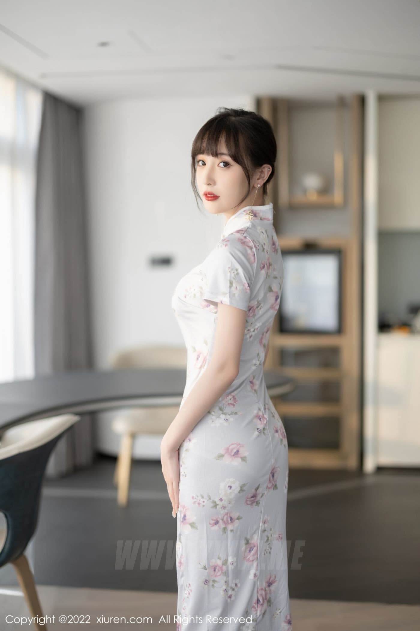 XiuRen秀人网 No.5757 林星阑 旗袍美腿