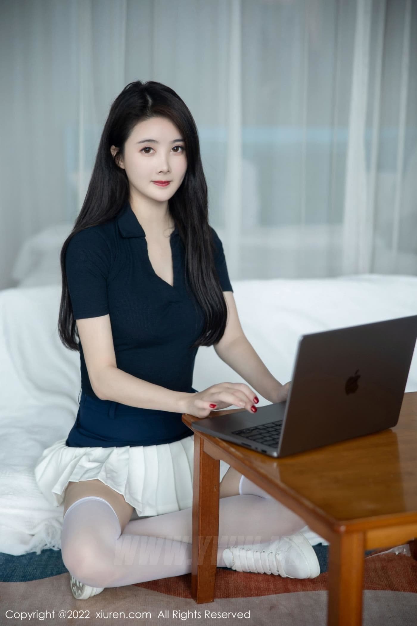 XiuRen秀人网 No.5870 summer宝宝 丝袜美腿