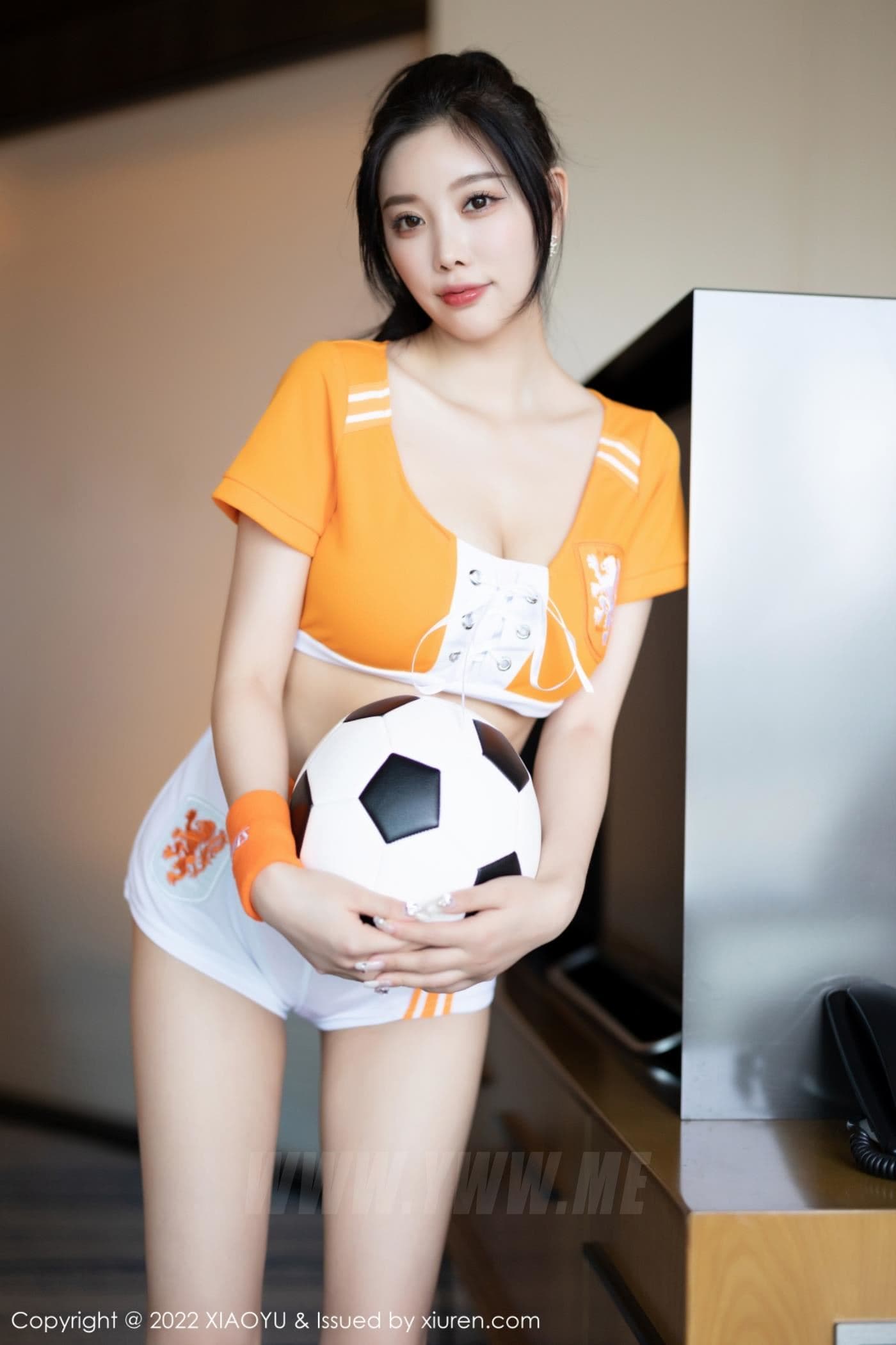 XIAOYU语画界 VOL.907 杨晨晨Yome 足球美腿