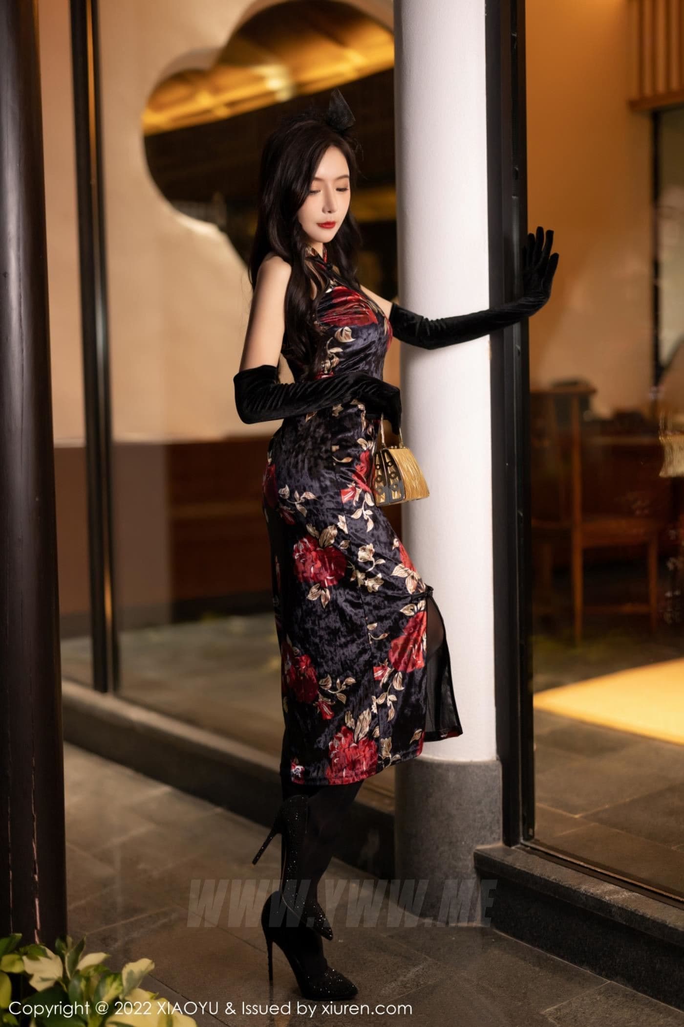 XIAOYU语画界 VOL.909 王馨瑶yanni 旗袍黑丝