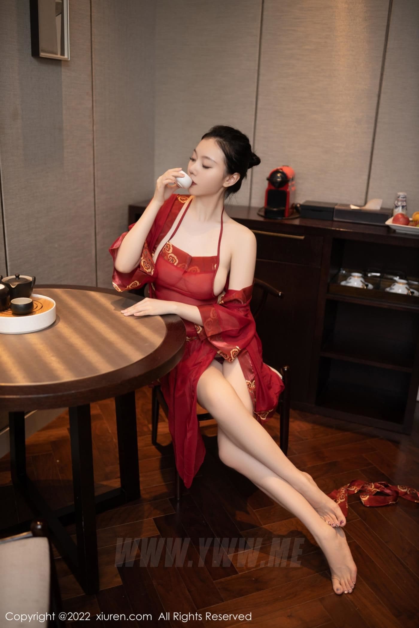 XiuRen秀人网 No.5992 安然anran 布兜美腿