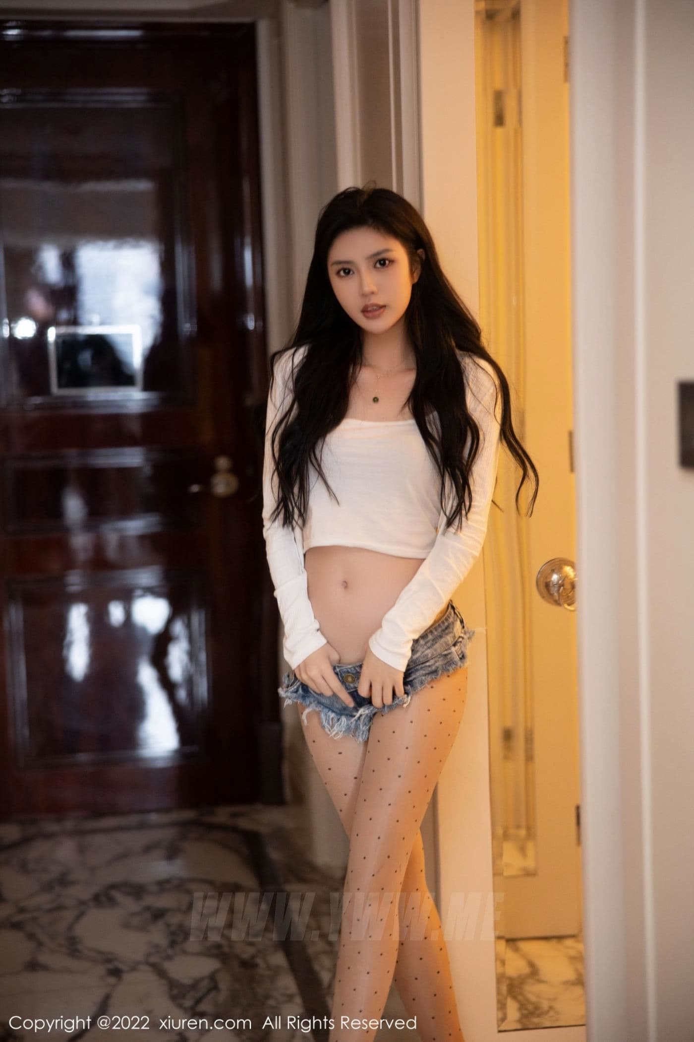 XiuRen秀人网 No.6047 浅浅Danny 丝袜美腿