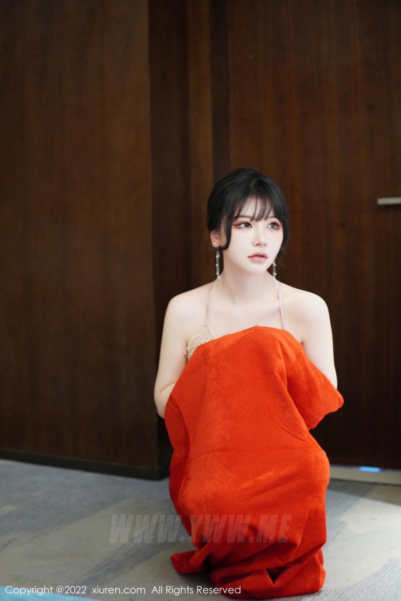 XiuRen秀人网 No.6022 桃桃子_ 新人美腿