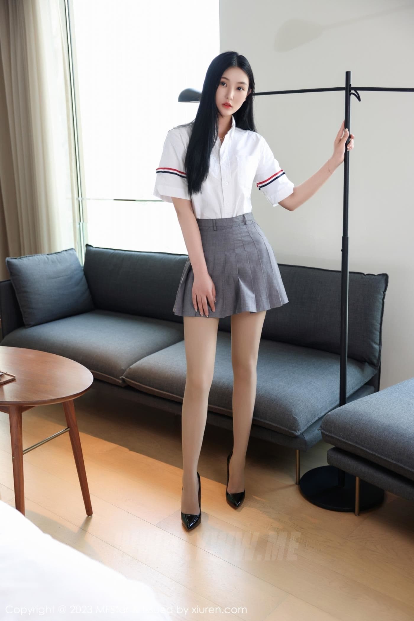 MFStar模范学院 VOL.578 Ai西西里 短裙美腿