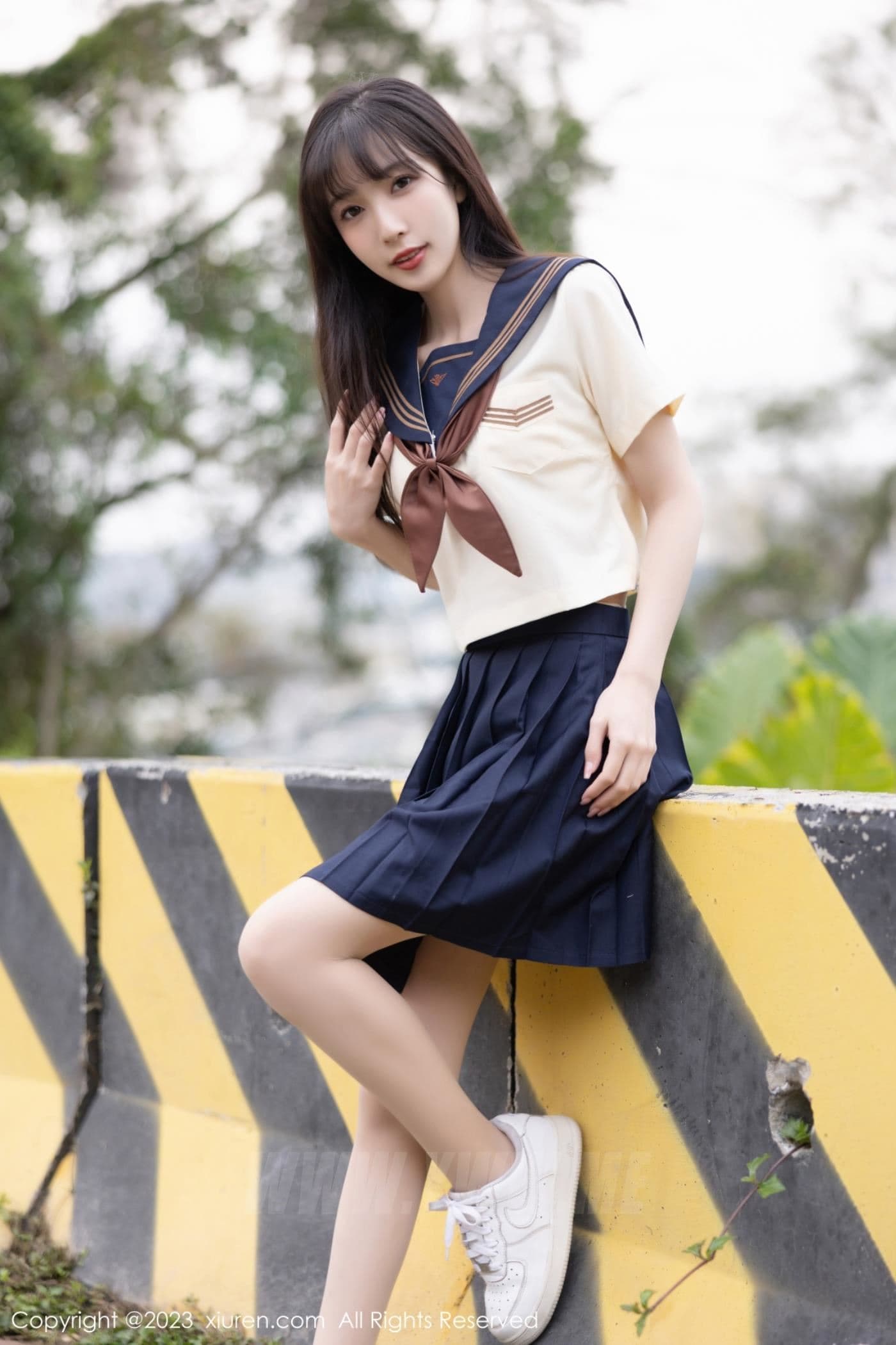 XiuRen秀人网 No.6126 林星阑 制服美腿