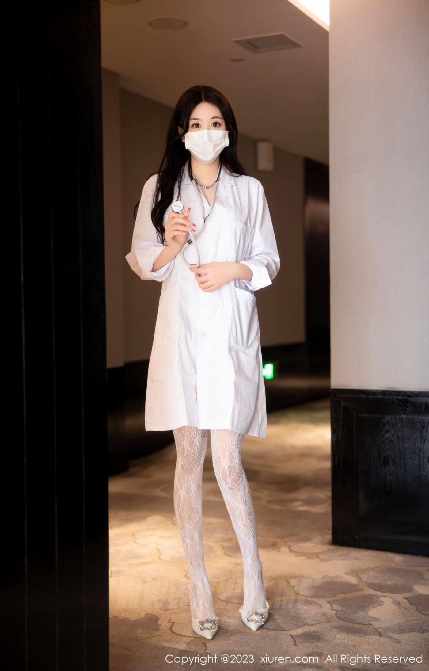 XiuRen秀人网 No.6130 江真真 护士服美臀