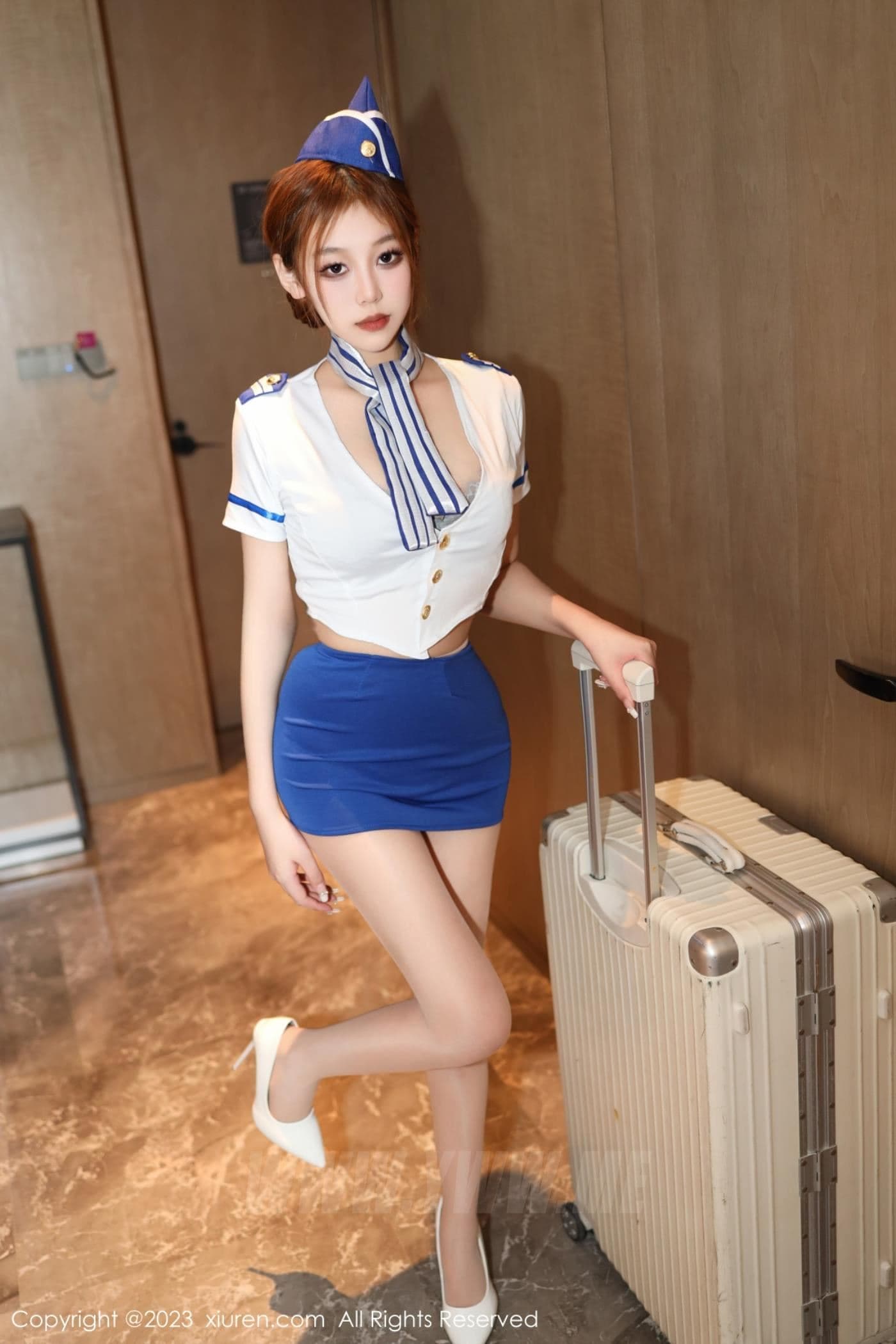XiuRen秀人网 No.6187 早川京子 新人制服