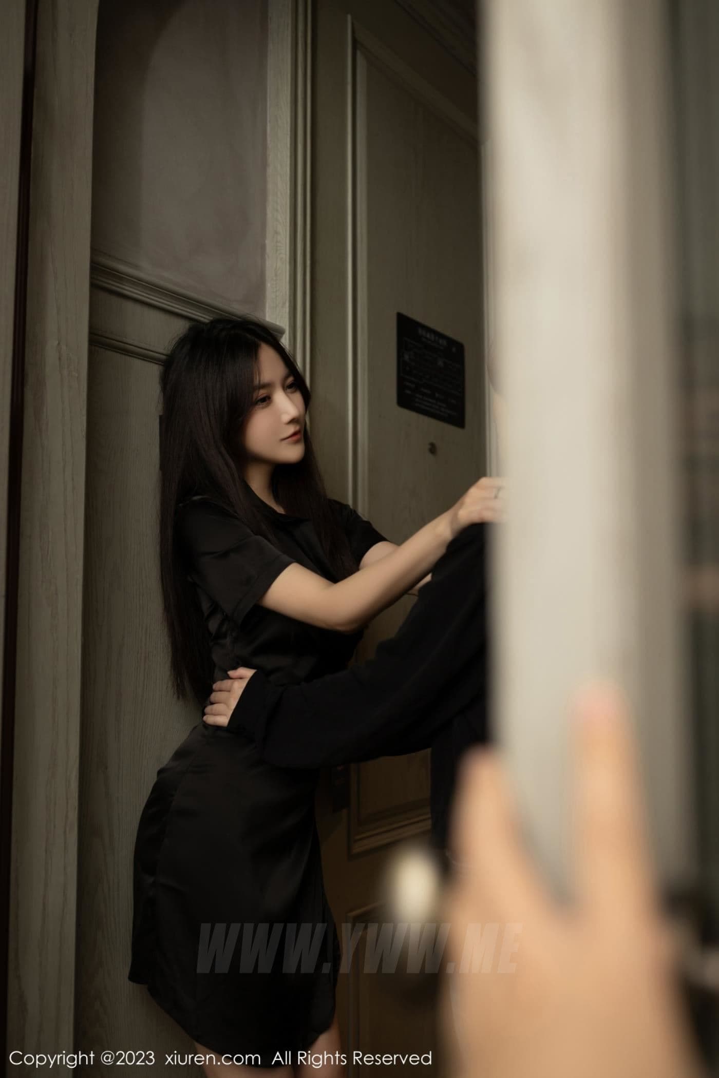 XiuRen秀人网 No.6172 鱼子酱Fish 妩媚美腿