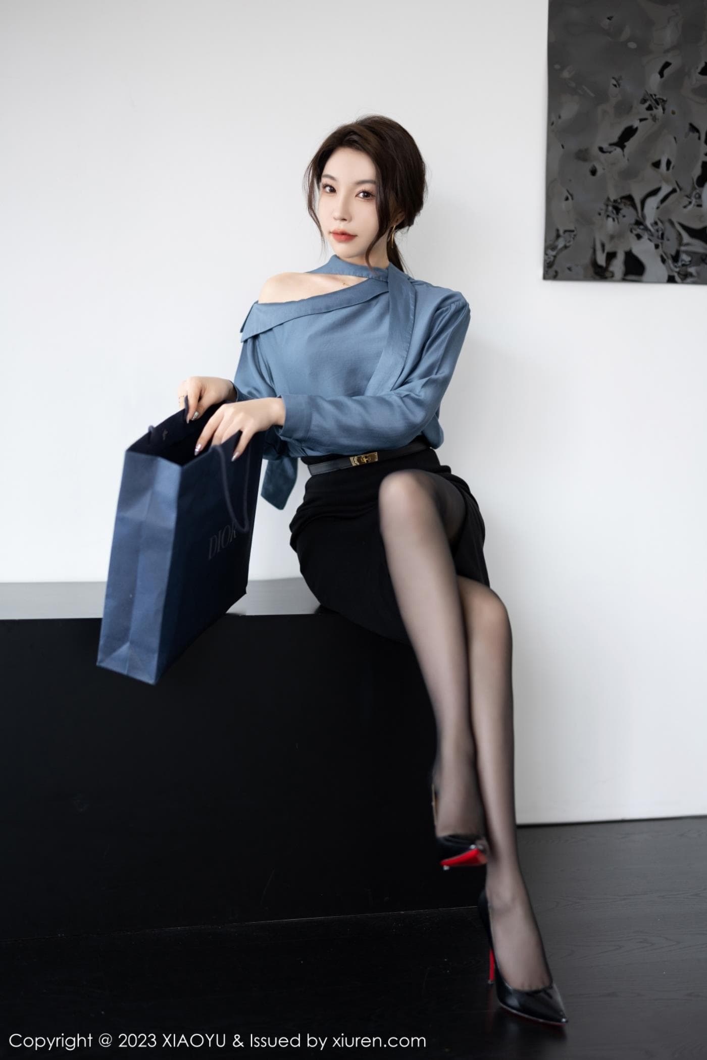 XIAOYU语画界 VOL.979 徐莉芝Booty 黑丝短裙